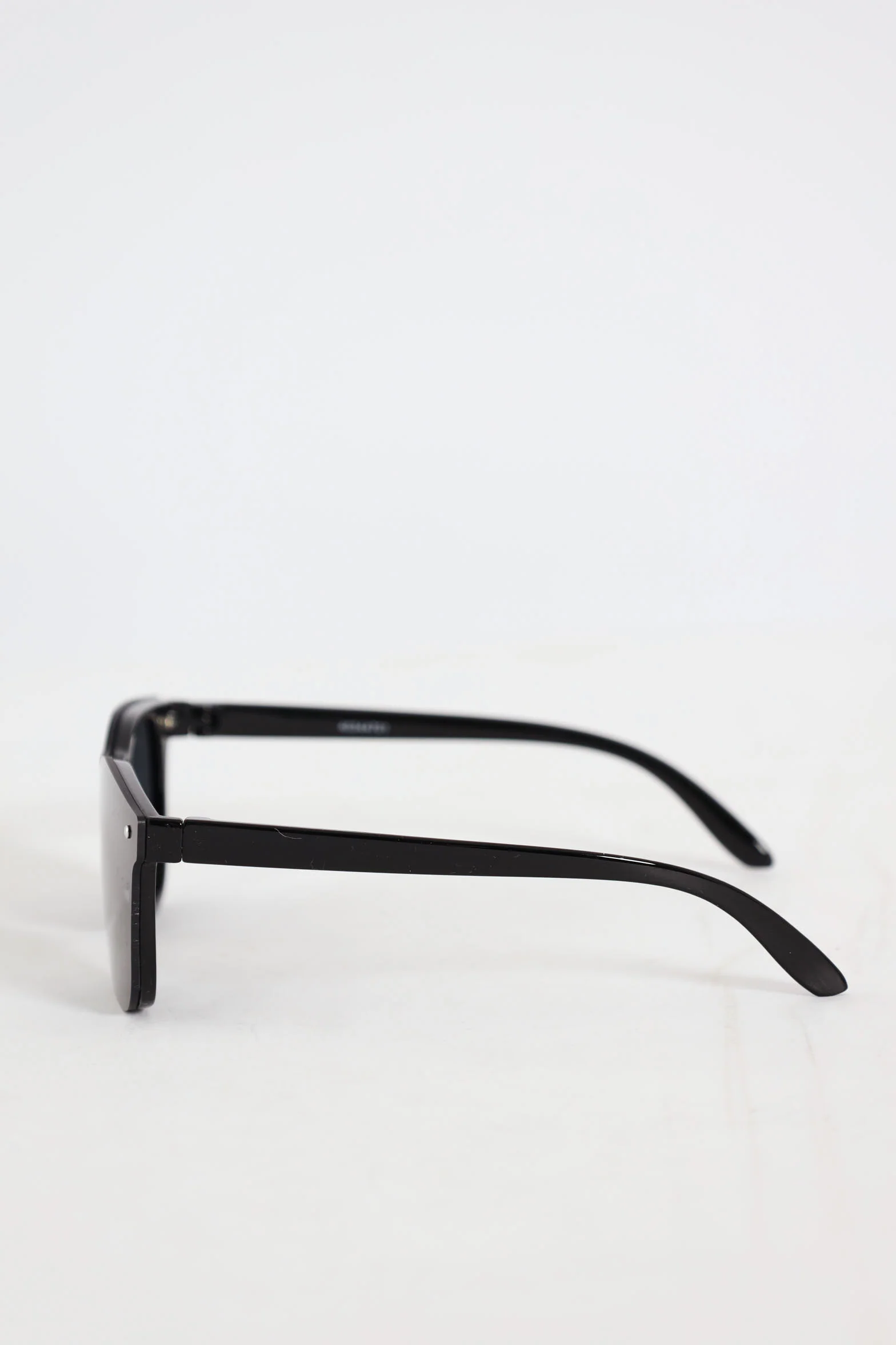 Pre-Boys Classic Wayfarer Sunnies - Black - Image 2