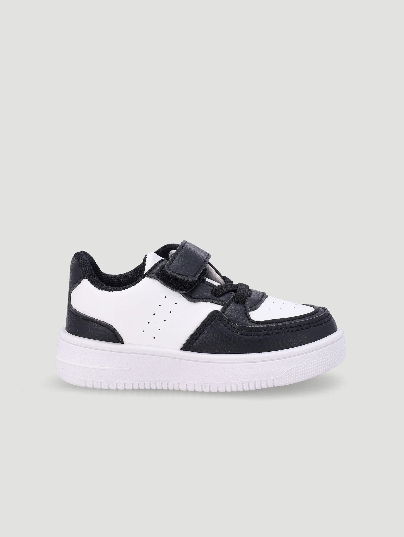 Pre-Boys Court Sneaker - White/Black - Image 2