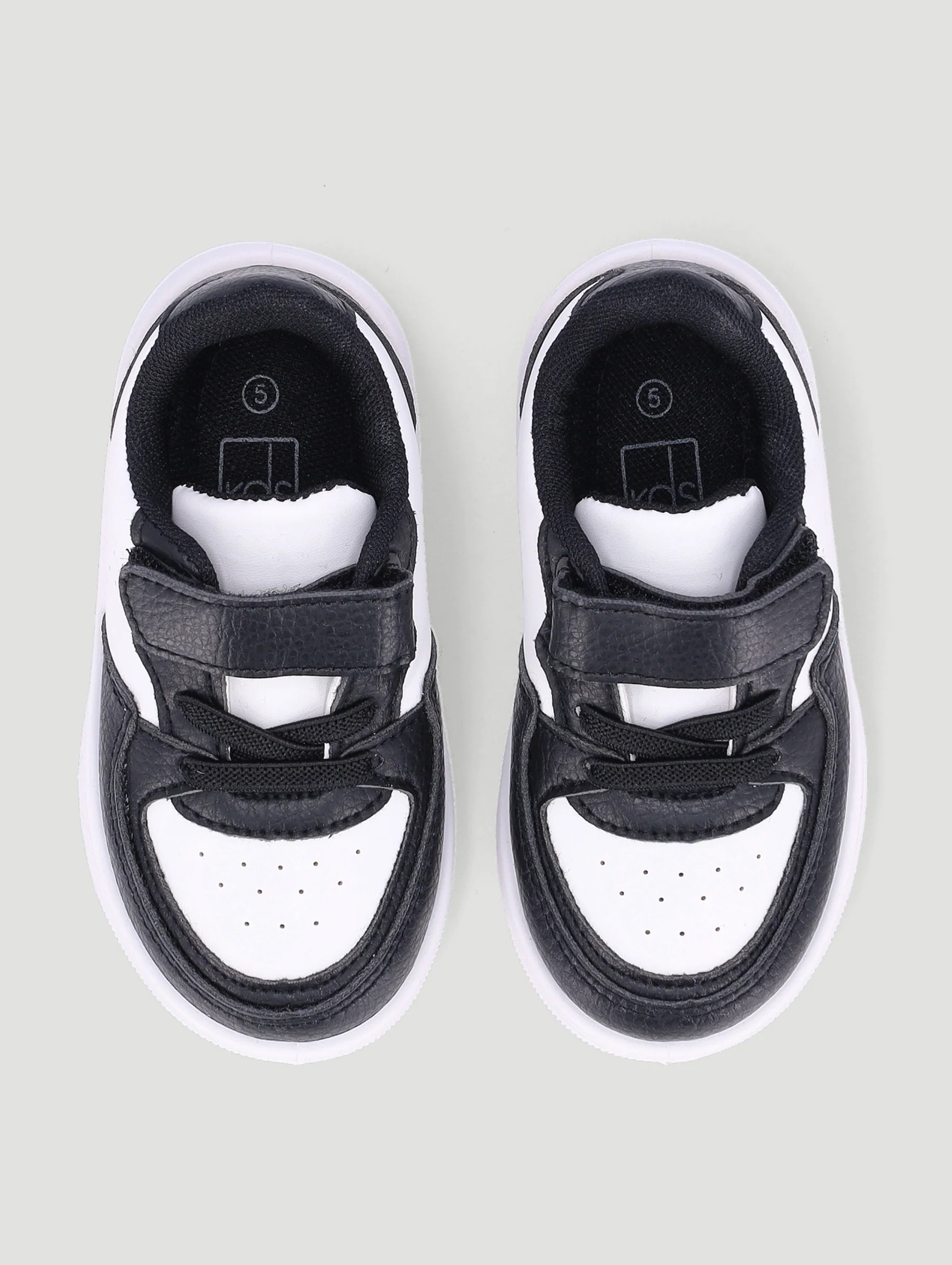 Pre-Boys Court Sneaker - White/Black - Image 5