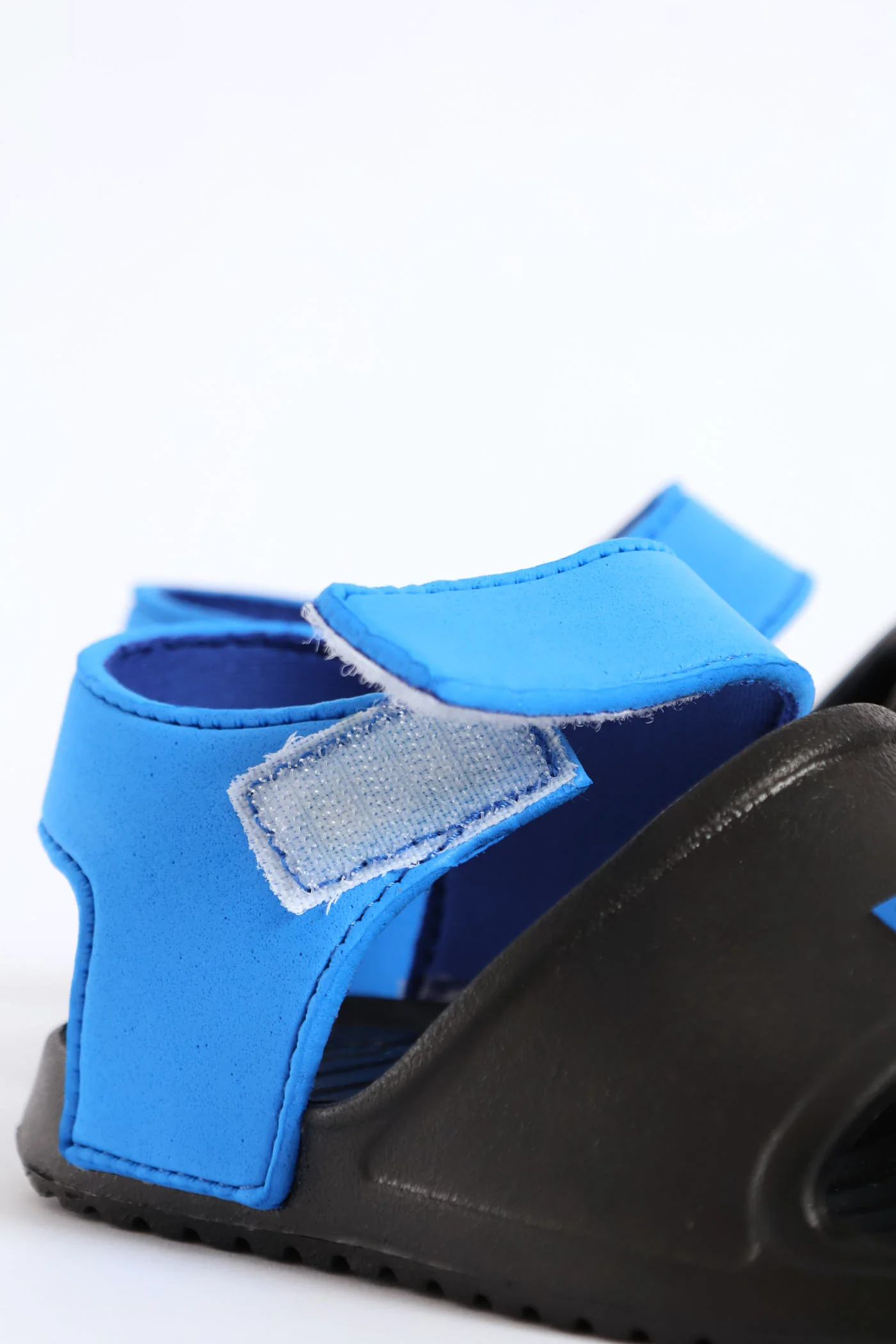 Pre-Boys Divecat Zadp Sandal - Black/Blue - Image 2