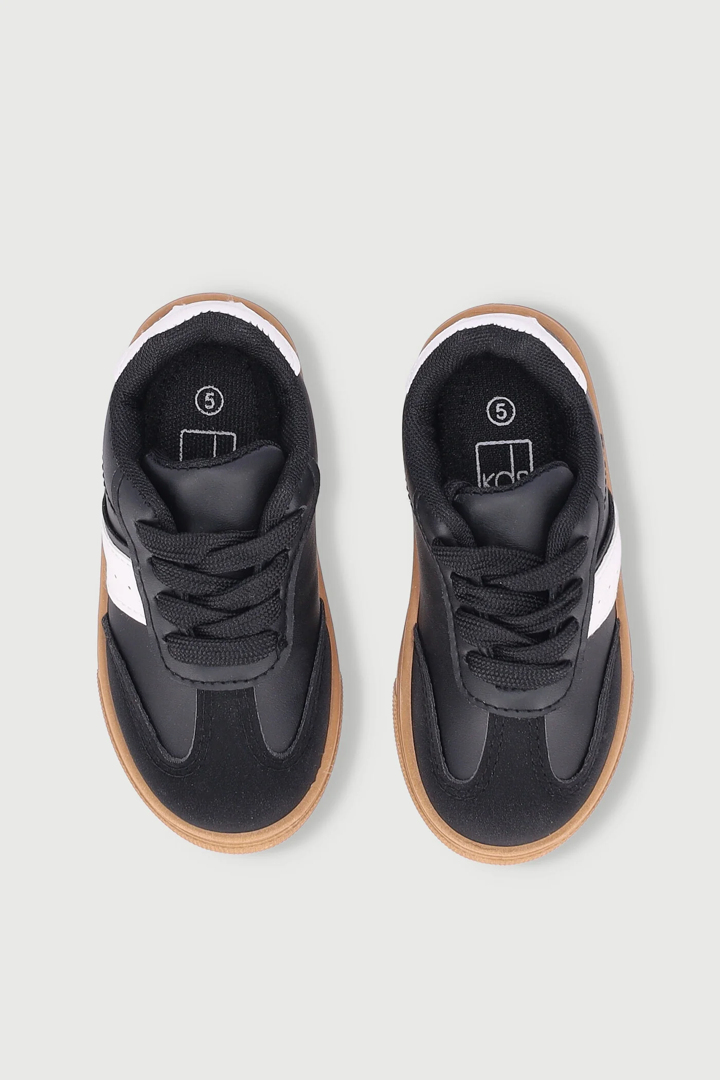 Pre-Boys Gum Sneaker - Black - Image 5