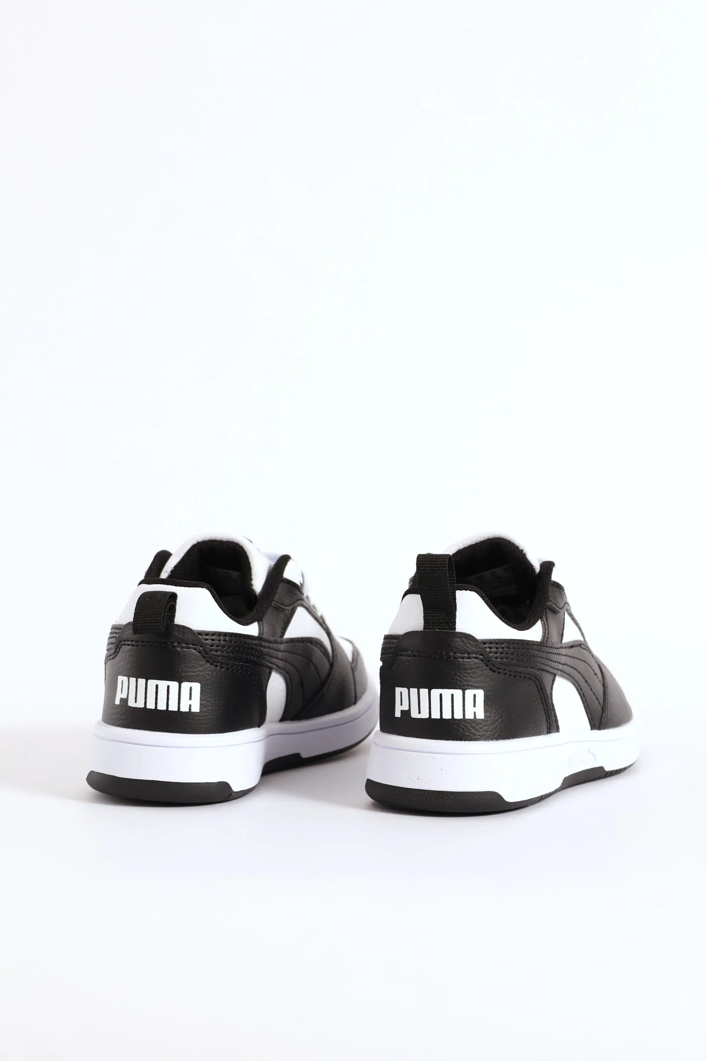 Pre-Boys Rebound V6 Lo Sneaker - Black/White - Image 2