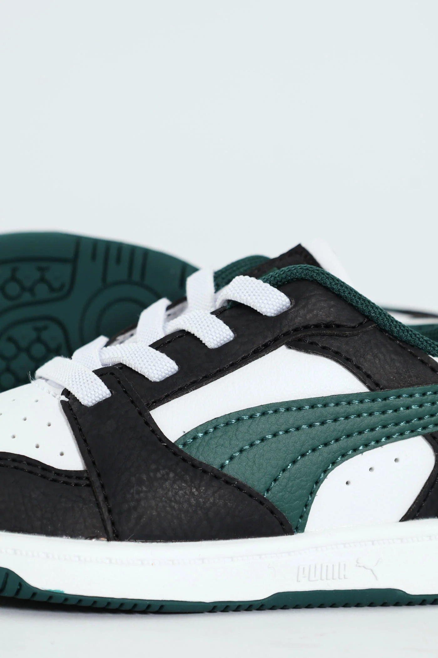 Pre-Boys Rebound V6 Low Sneaker - Green - Image 2