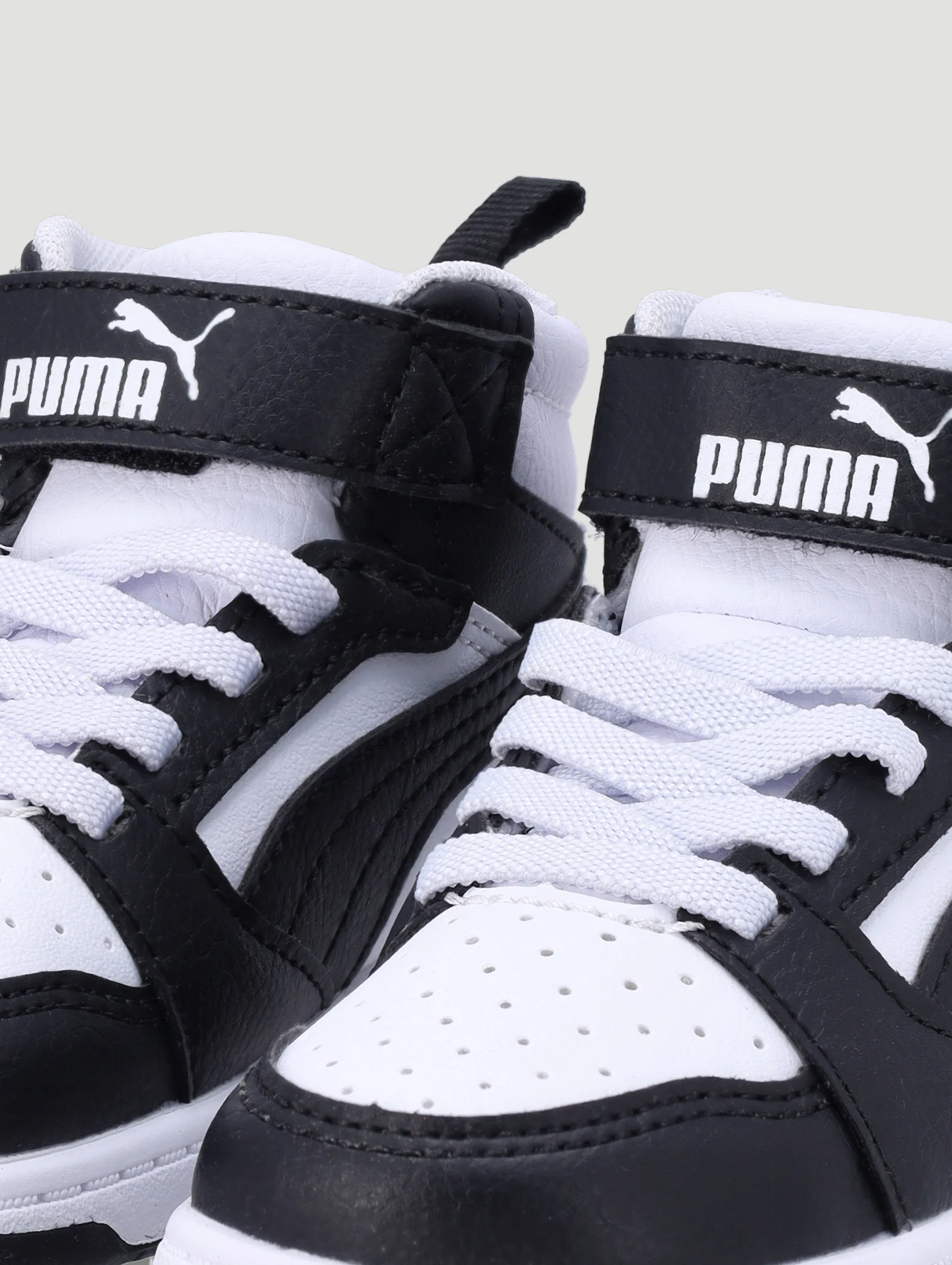 Pre-Boys Rebound V6 Mid Ac+ Sneaker - White/Black - Image 3