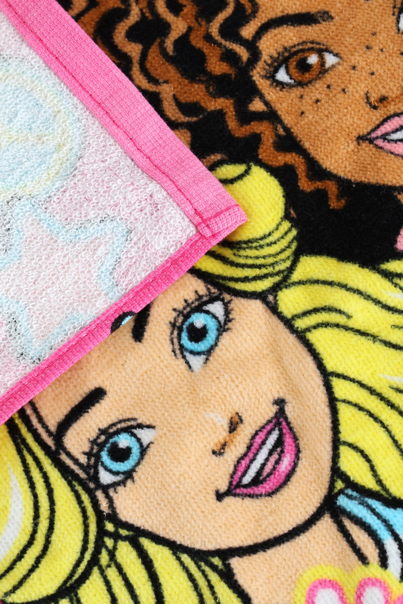 Pre-Girls Barbie Face Cloth - Pink - Image 3