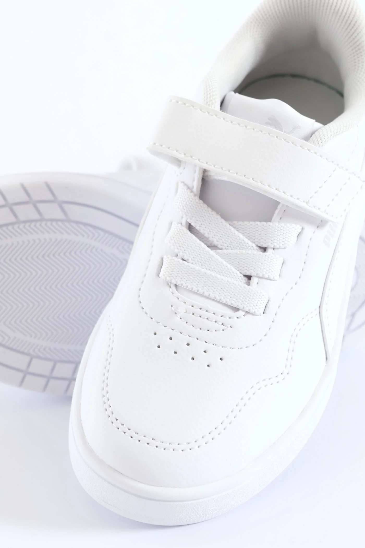 Pre-Girls Court Lally Ac+ Ps Sneaker - White - Image 2