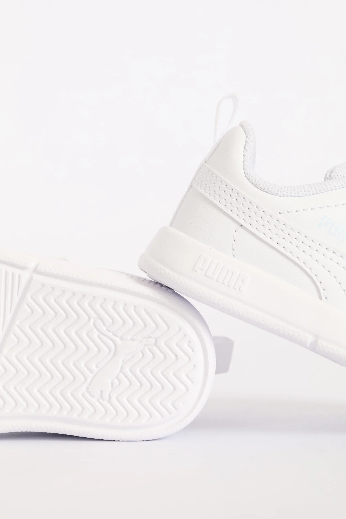 Pre-Girls Courtflex V3 V Sneaker - White - Image 4