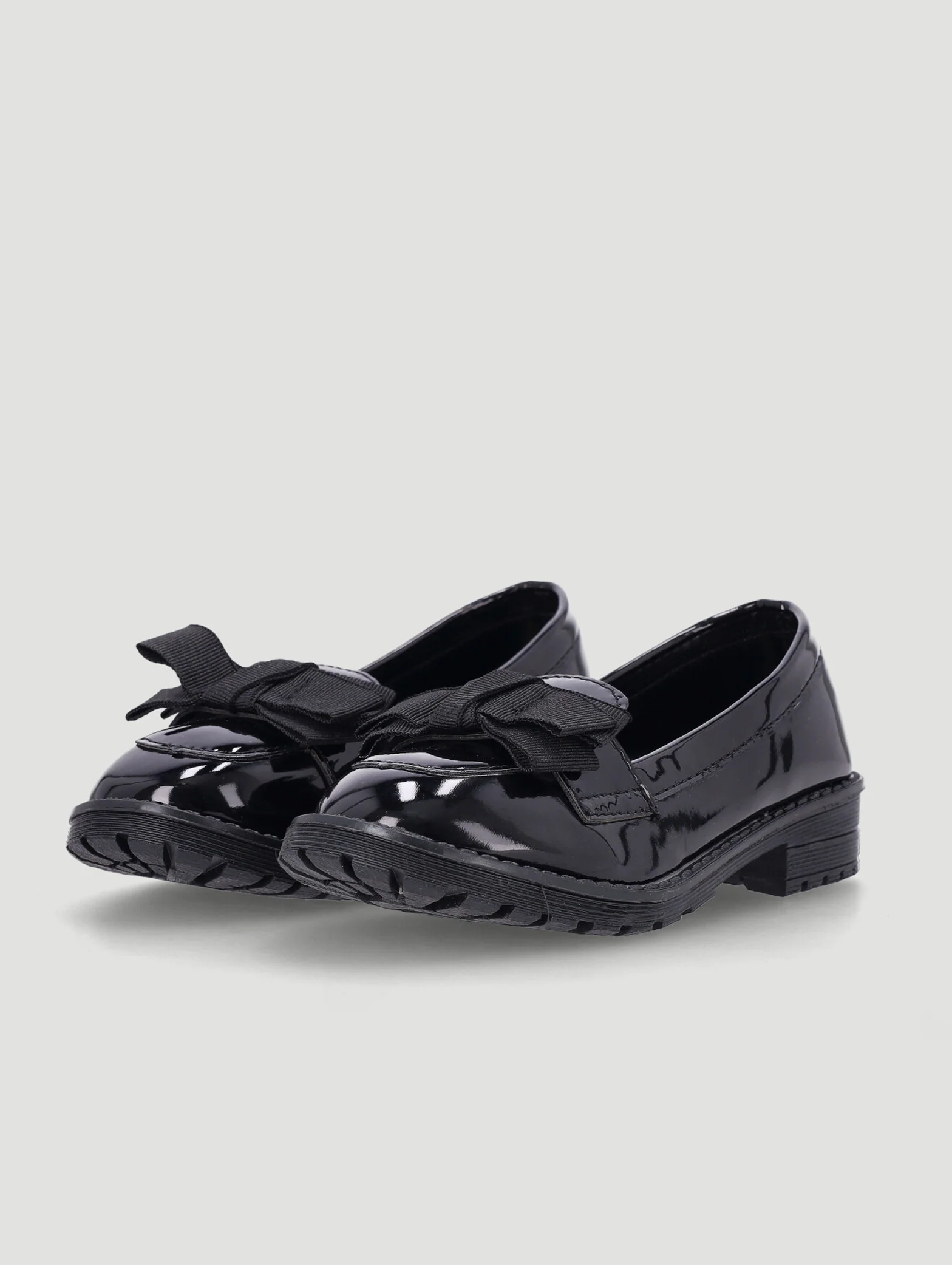 Pre-Girls Pre-Girls Bow Penny Moccasin Shoe - Black - Image 2