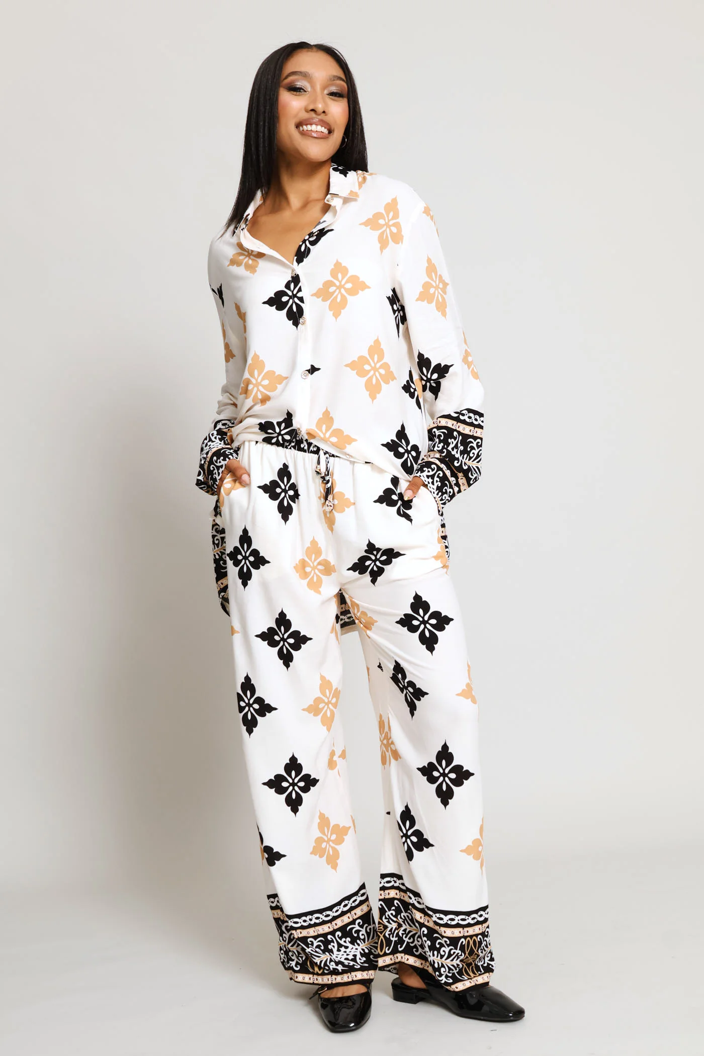 Relaxed Printed Border Shirt - Cream/Multi - Image 6
