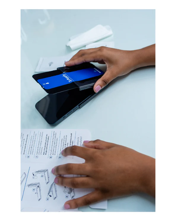 Moov Privacy Glass for iPhone 16e/14/13/13 Pro - Image 4