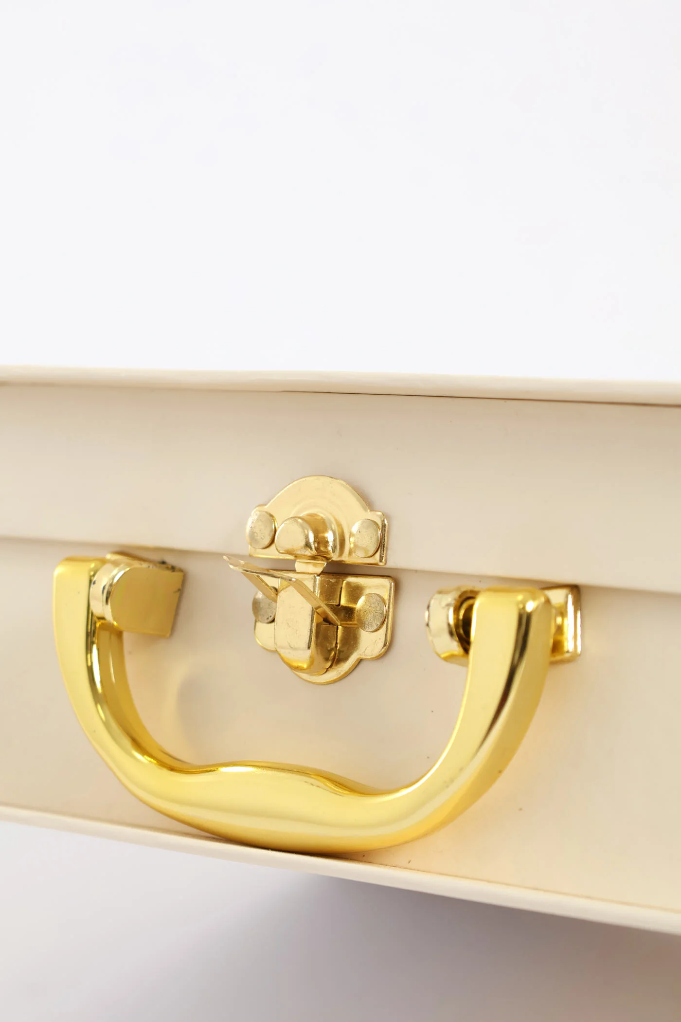 Private Label Bells & Whistle Case Gift Set - Image 2