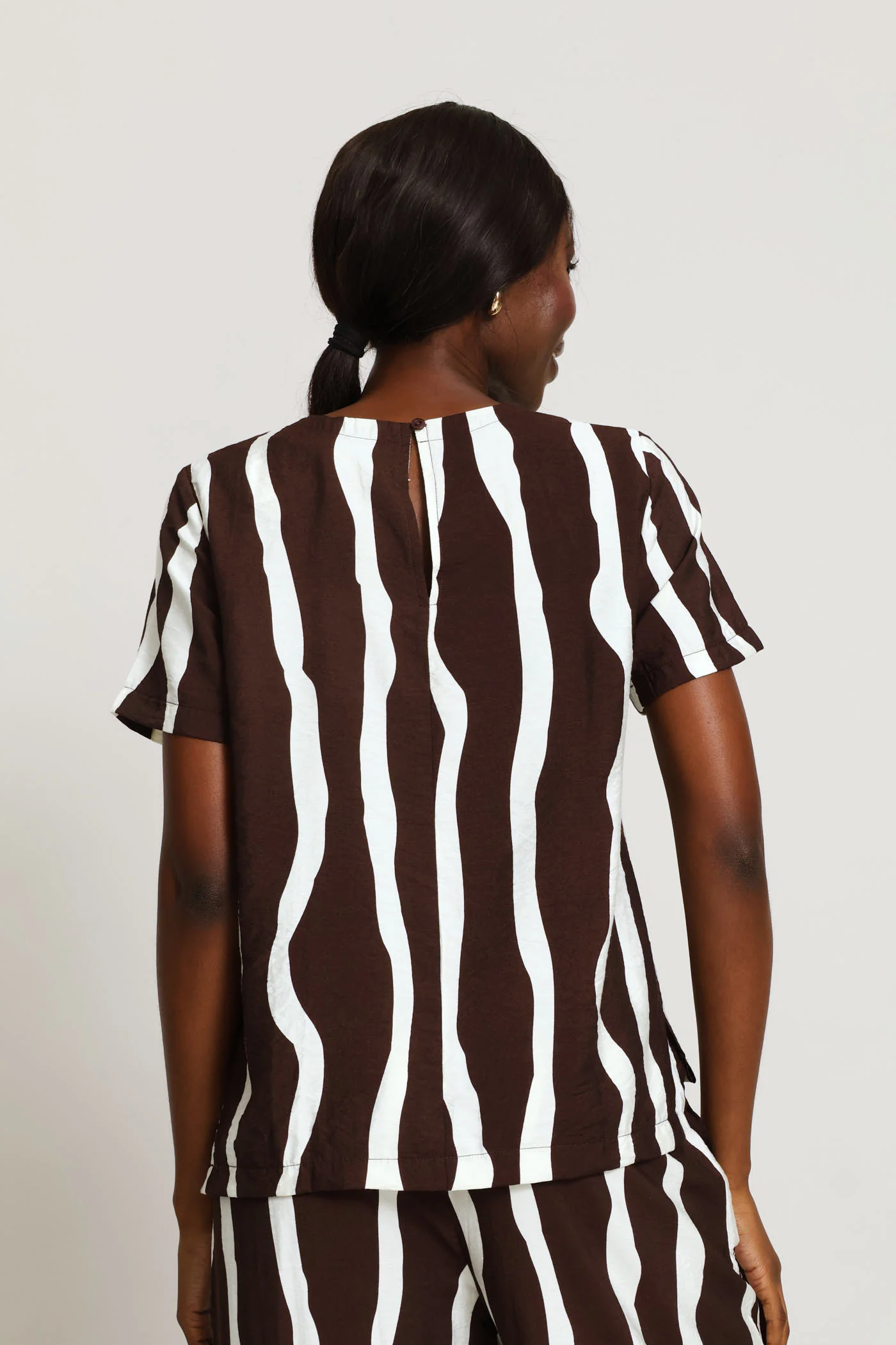 Printed Striped Tee - Cream/Chocolate - Image 3