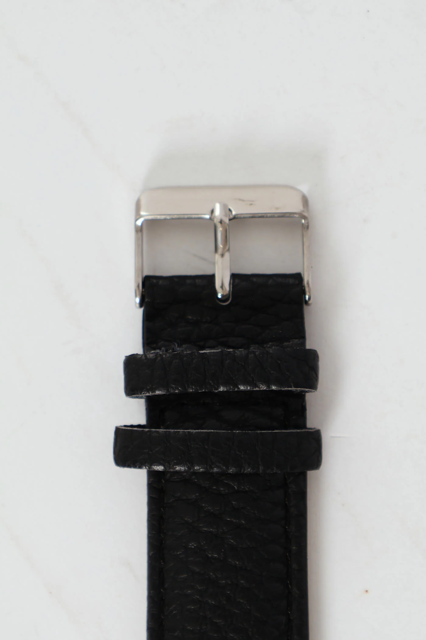 PU Grain Analogue Watch - Black - Image 3