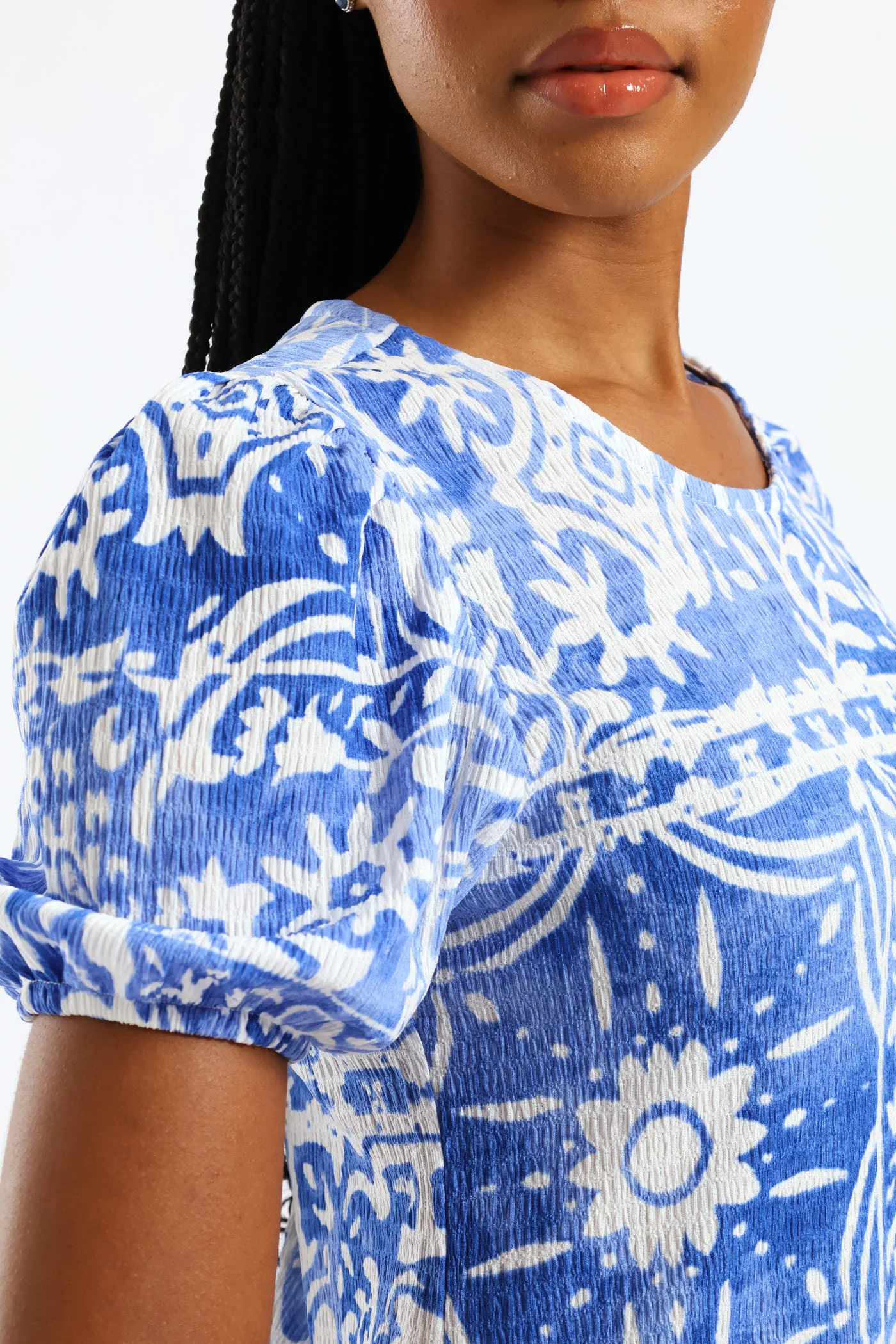 Puff Sleeve Crinkle Frill Hem Dress - White/Blue - Image 4