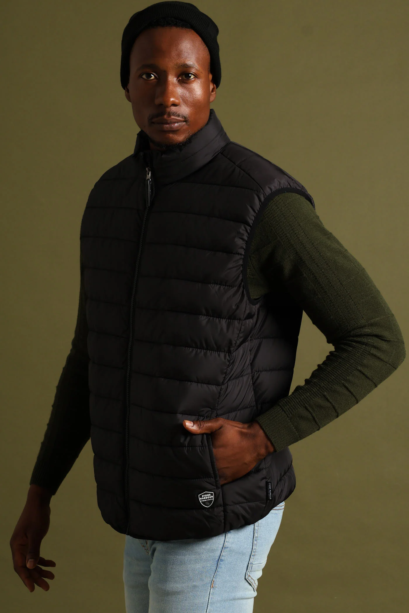 Puffer Gilet - Black - Image 3