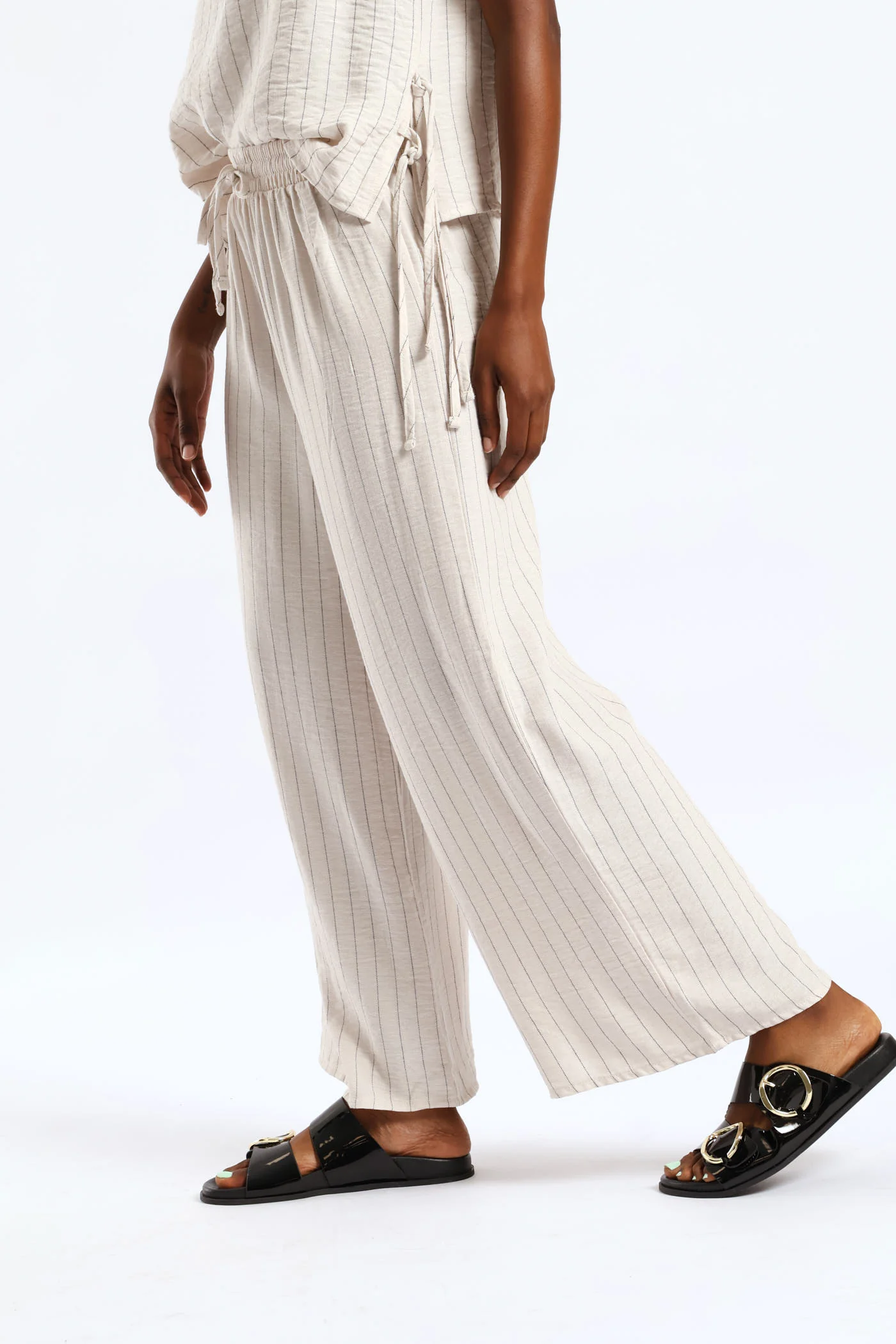 Pull-On Linen Wide Leg Pants - Black/Beige - Image 3