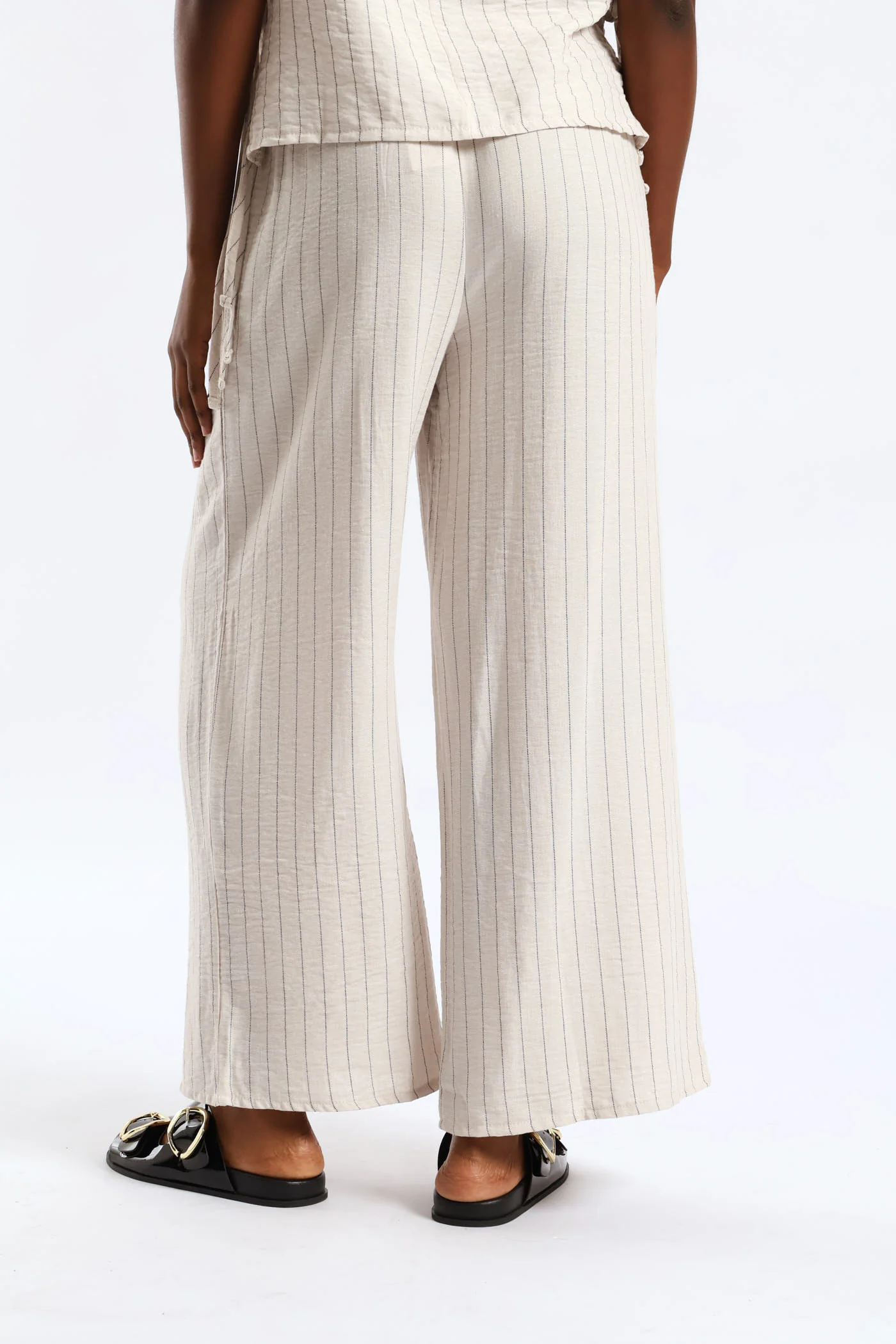 Pull-On Linen Wide Leg Pants - Black/Beige - Image 4