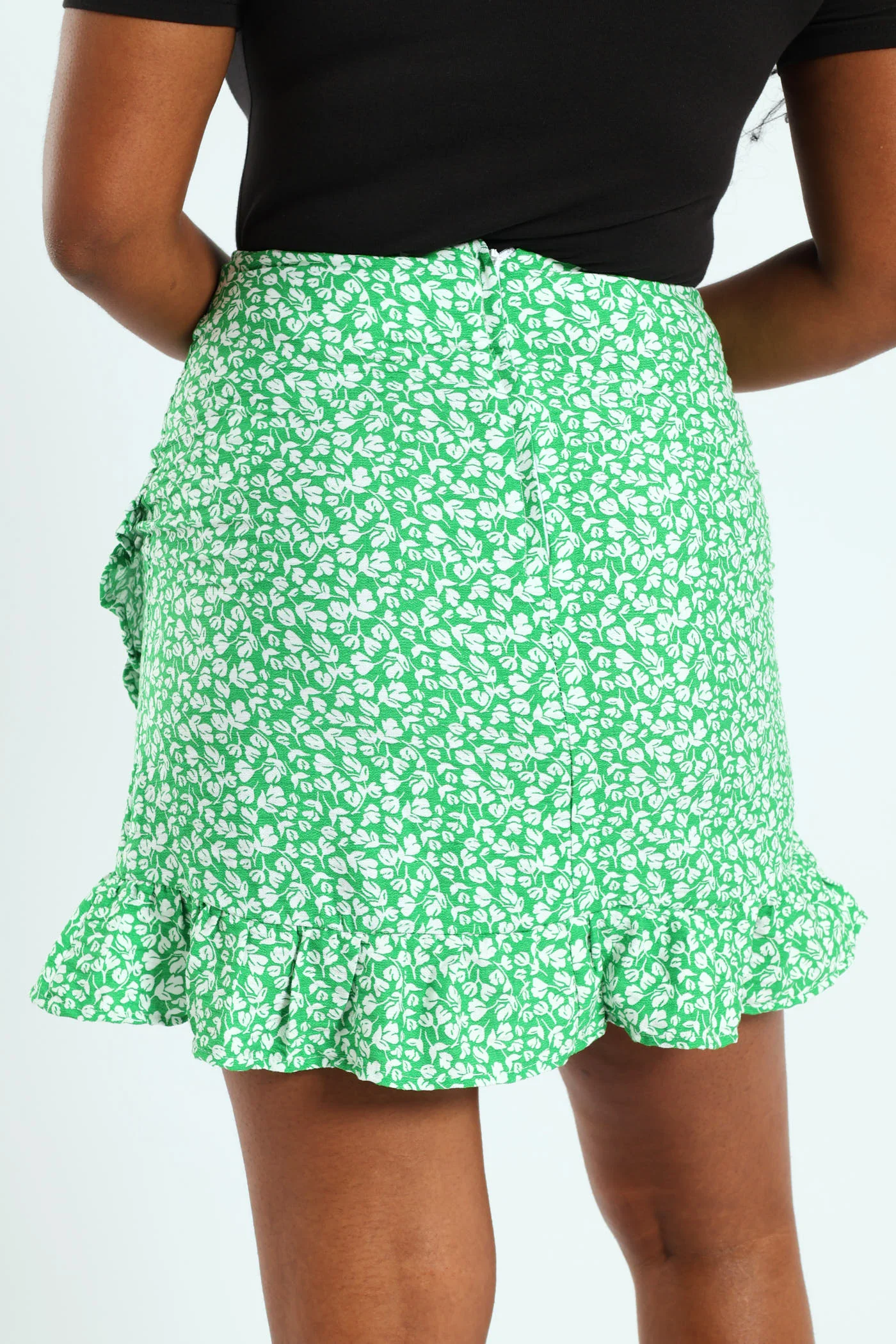 Pull-On Mock Wrap Frill Hem Mini Skirt - White/Green - Image 4