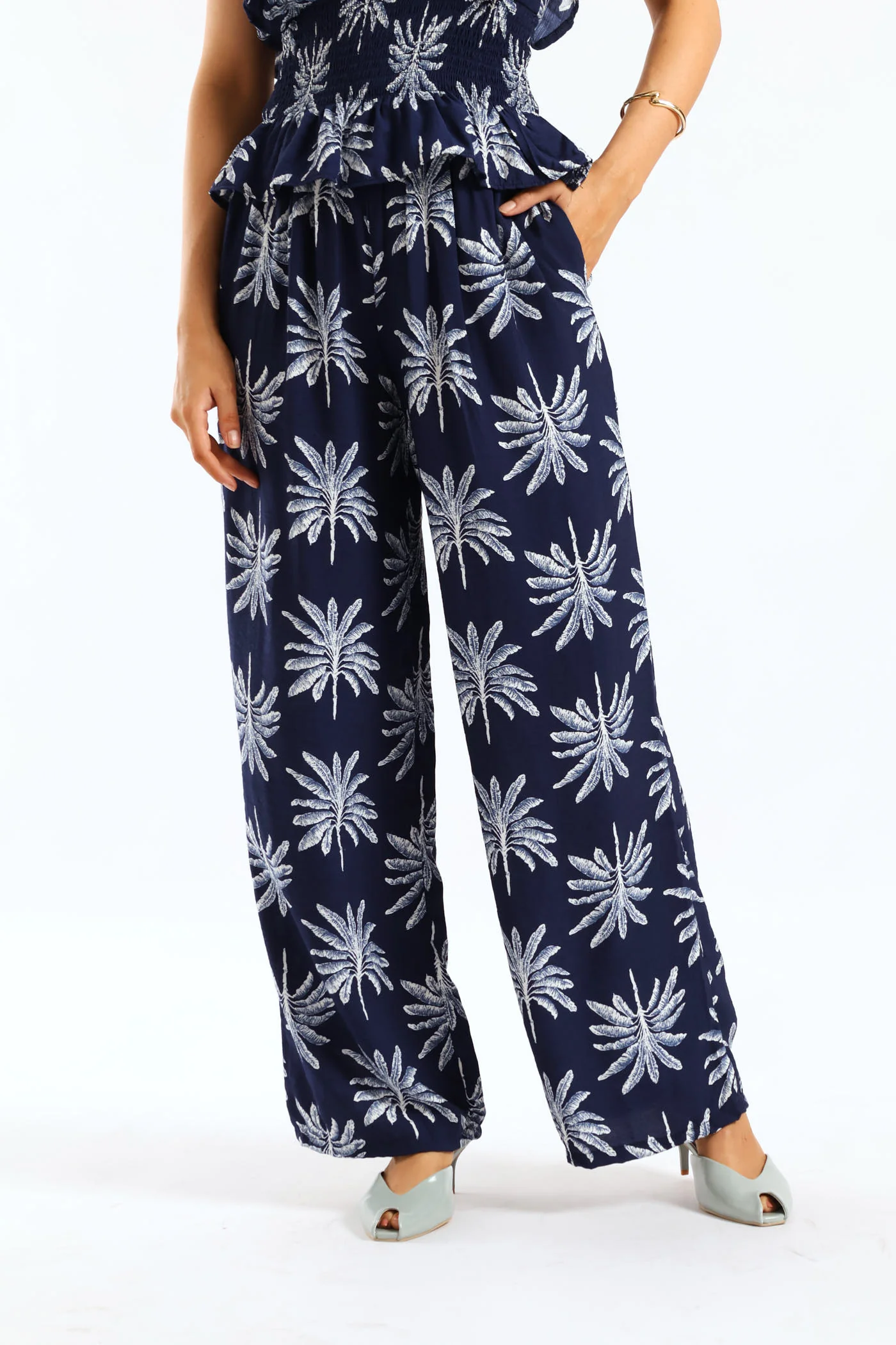 Pull On Self Belt Wideleg Pant - Navy/White - Image 2