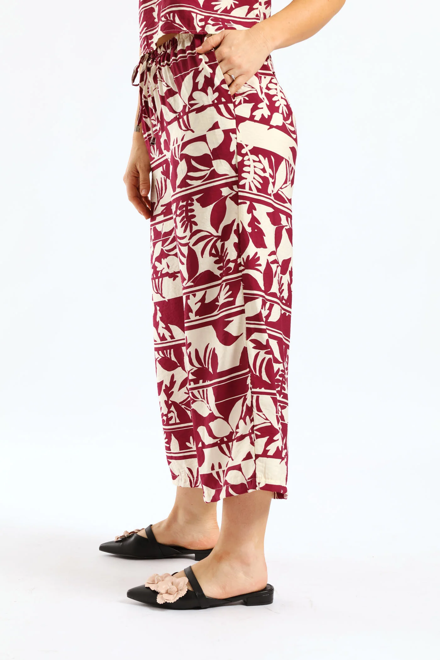 Pull-On Wideleg Culotte Pants - White/Magenta - Image 3