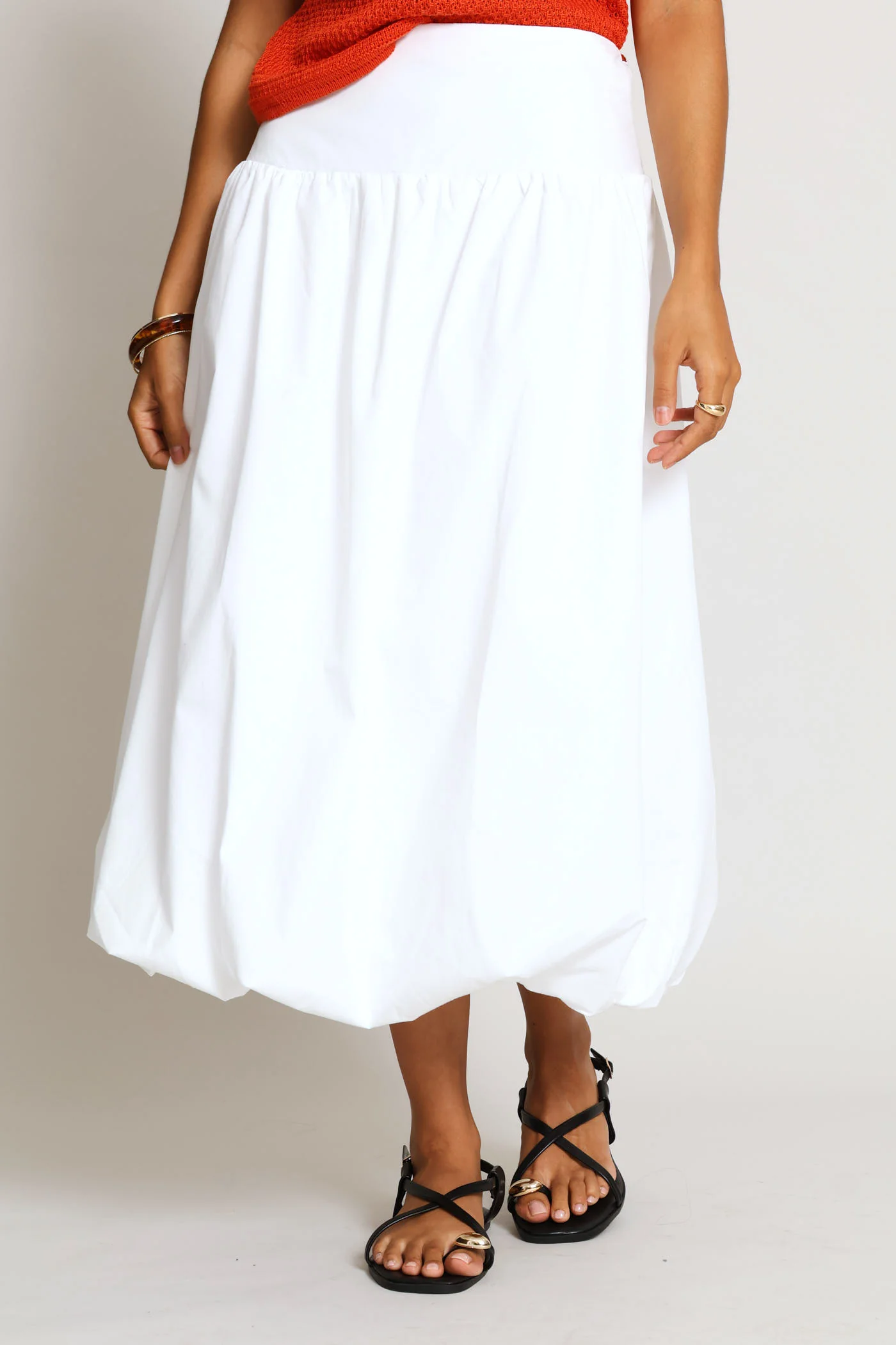 Pullon Shirred Back Bubble Hem Midaxi Skirt - White - Image 2
