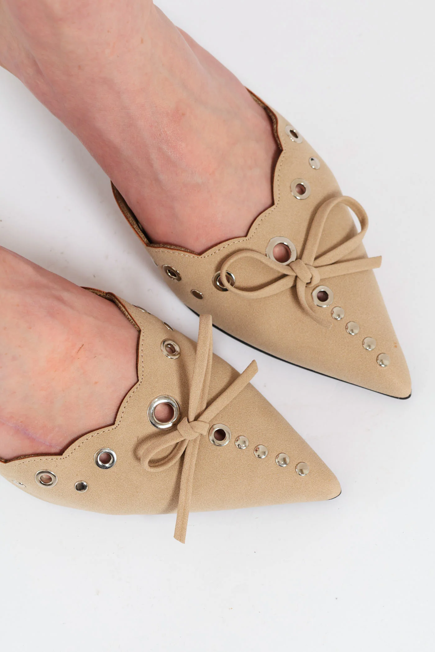 Punch Hole With Bow Slip On Kitten Heel - Beige - Image 2