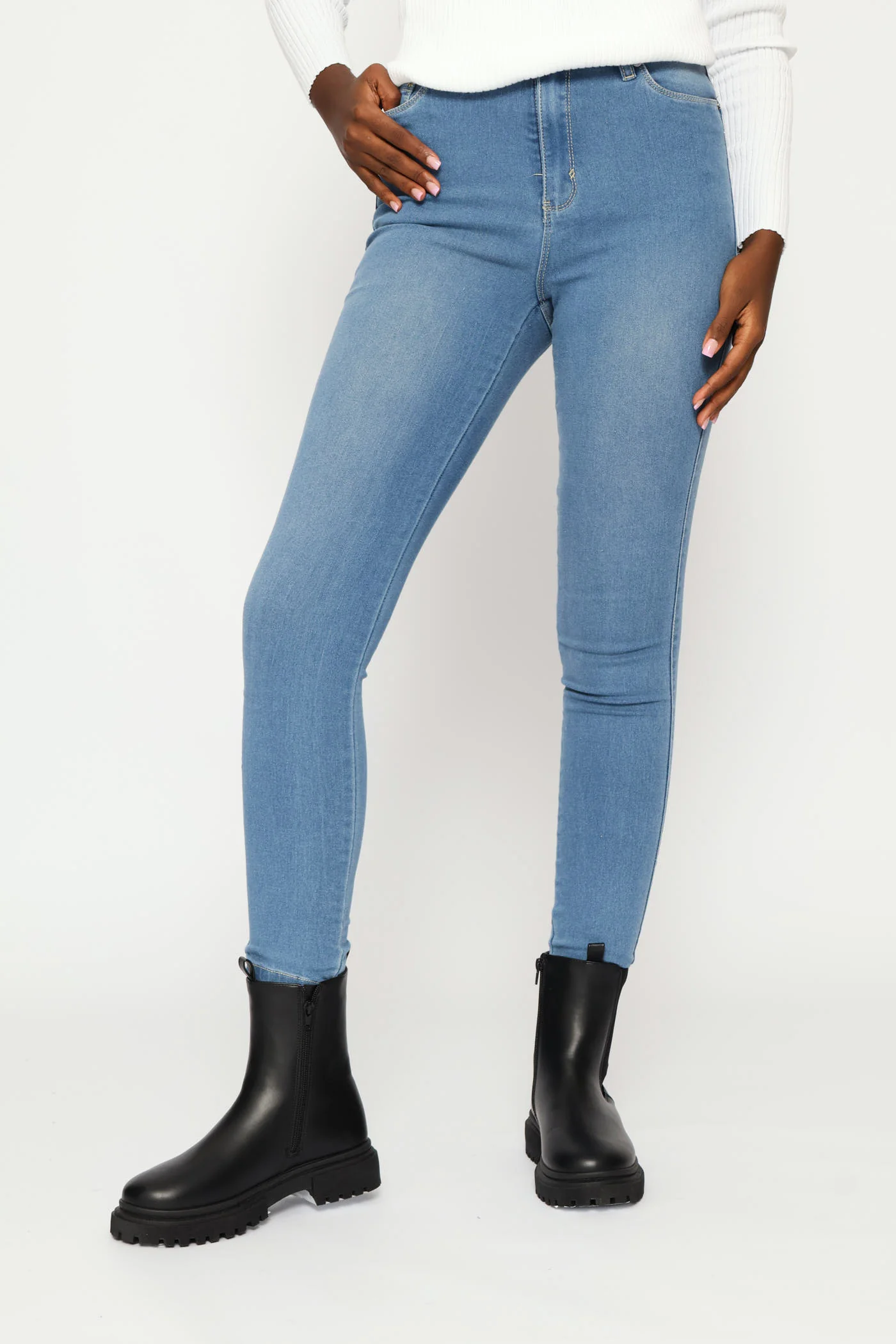 Push Up High Waist Skinny Denim - Light Wash - Image 9