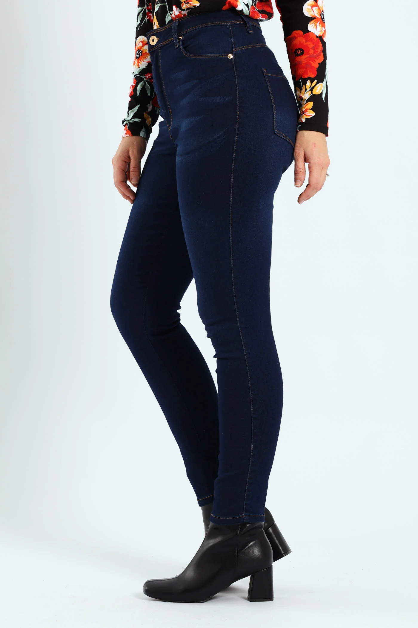 Push Up Hi-Waist Skinny Denim - Dark Wash - Image 3