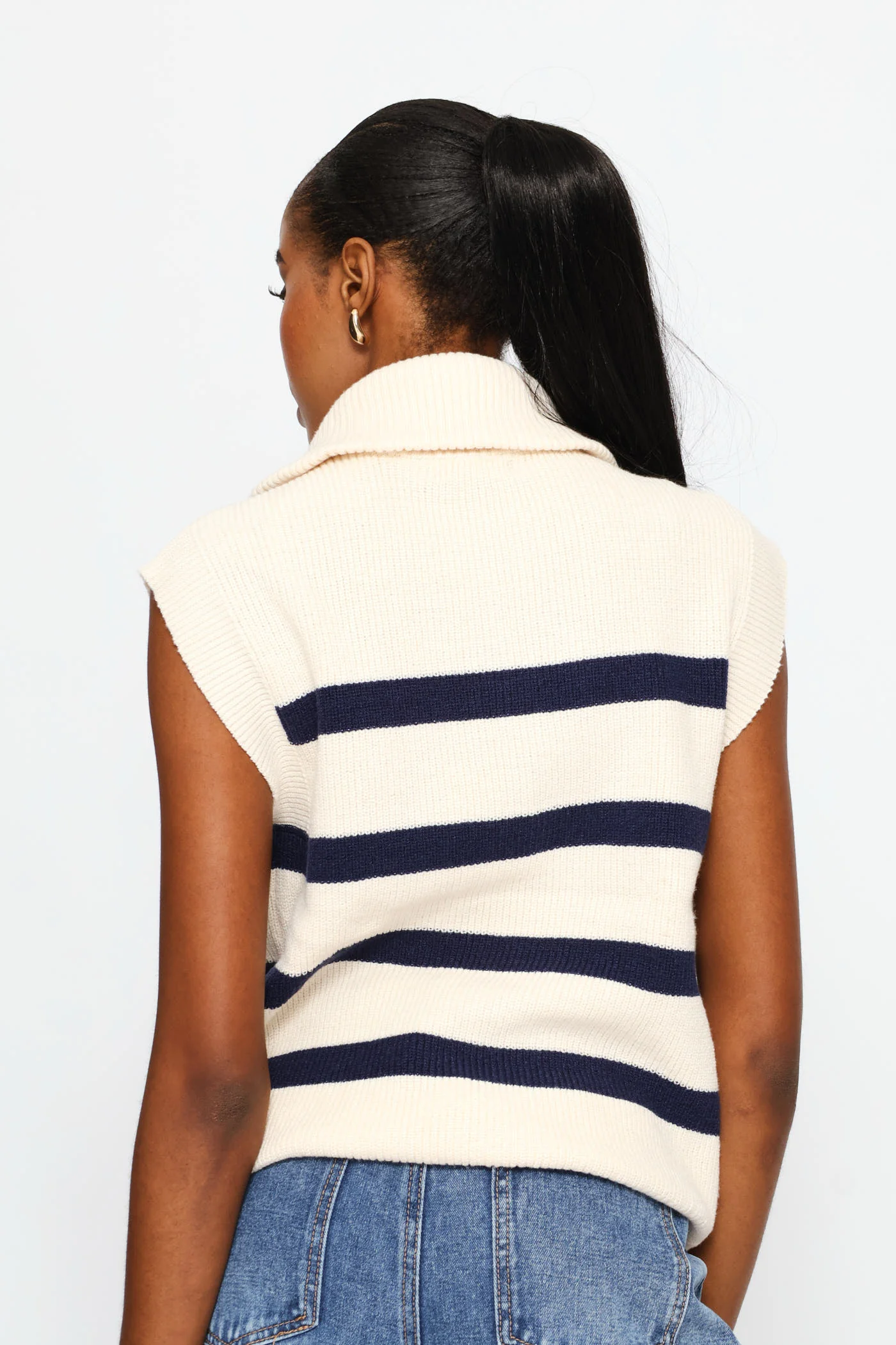 Quarter Zip Oversized Funnel Neck Knitwear Top - Cream/Navy - Image 4