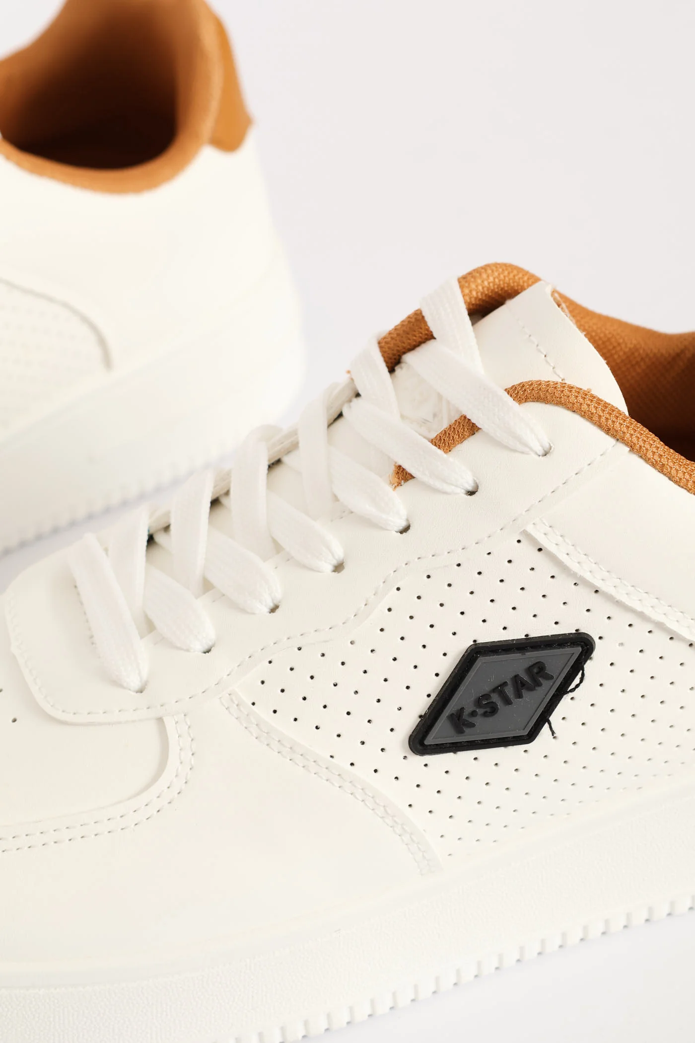 Quest Lace Up Sneaker - White - Image 2