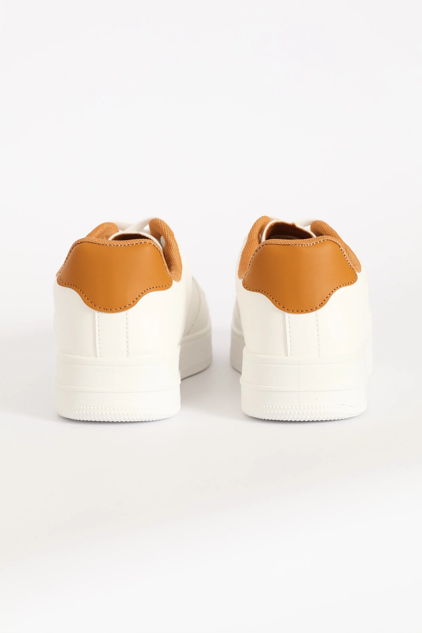 Quest Lace Up Sneaker - White - Image 6