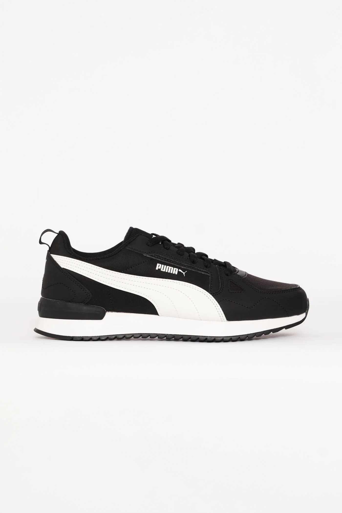 R78 Cyclone Retro Trainer - Black - Image 4