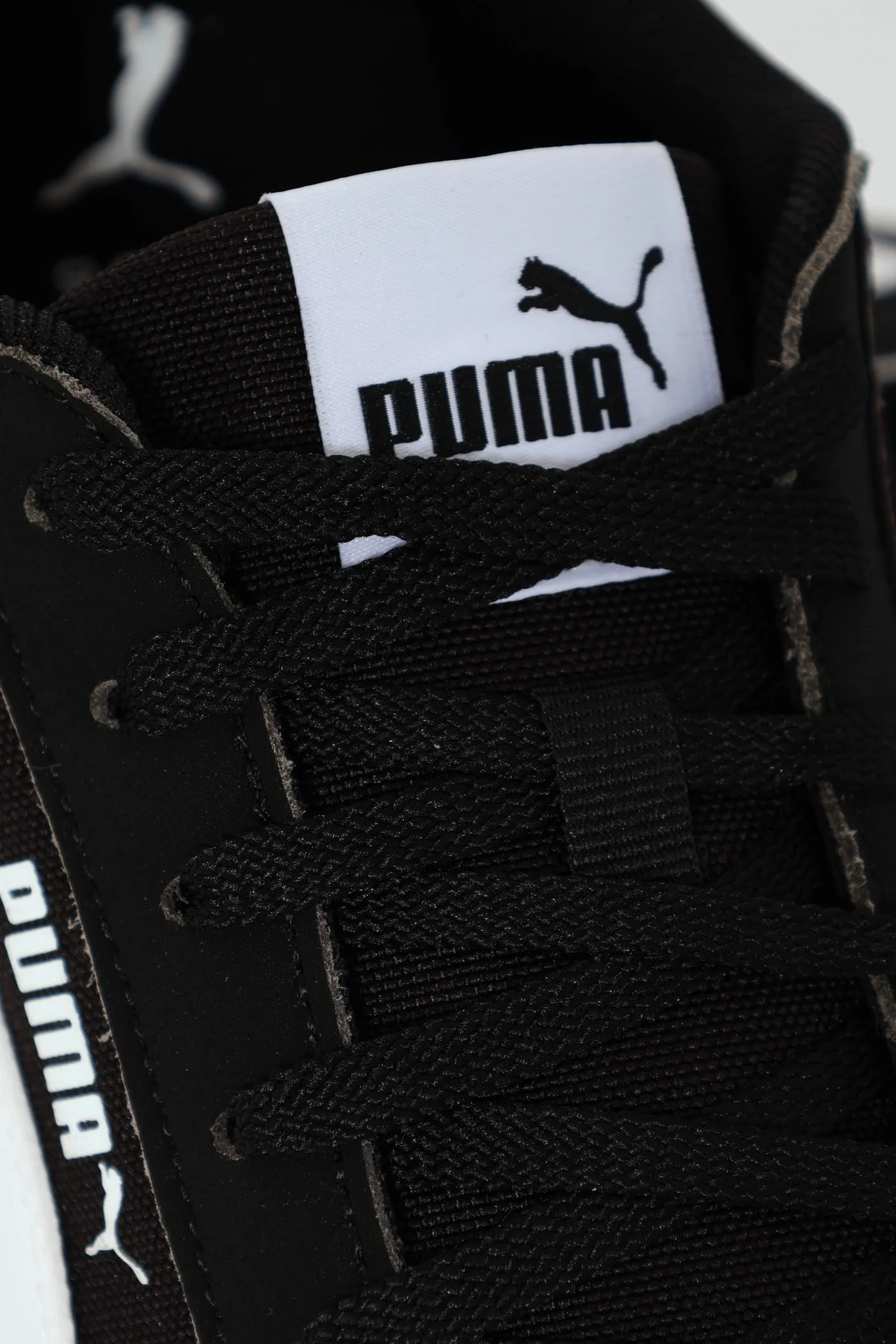 R78 Lightwind Sneaker - Black/White - Image 7