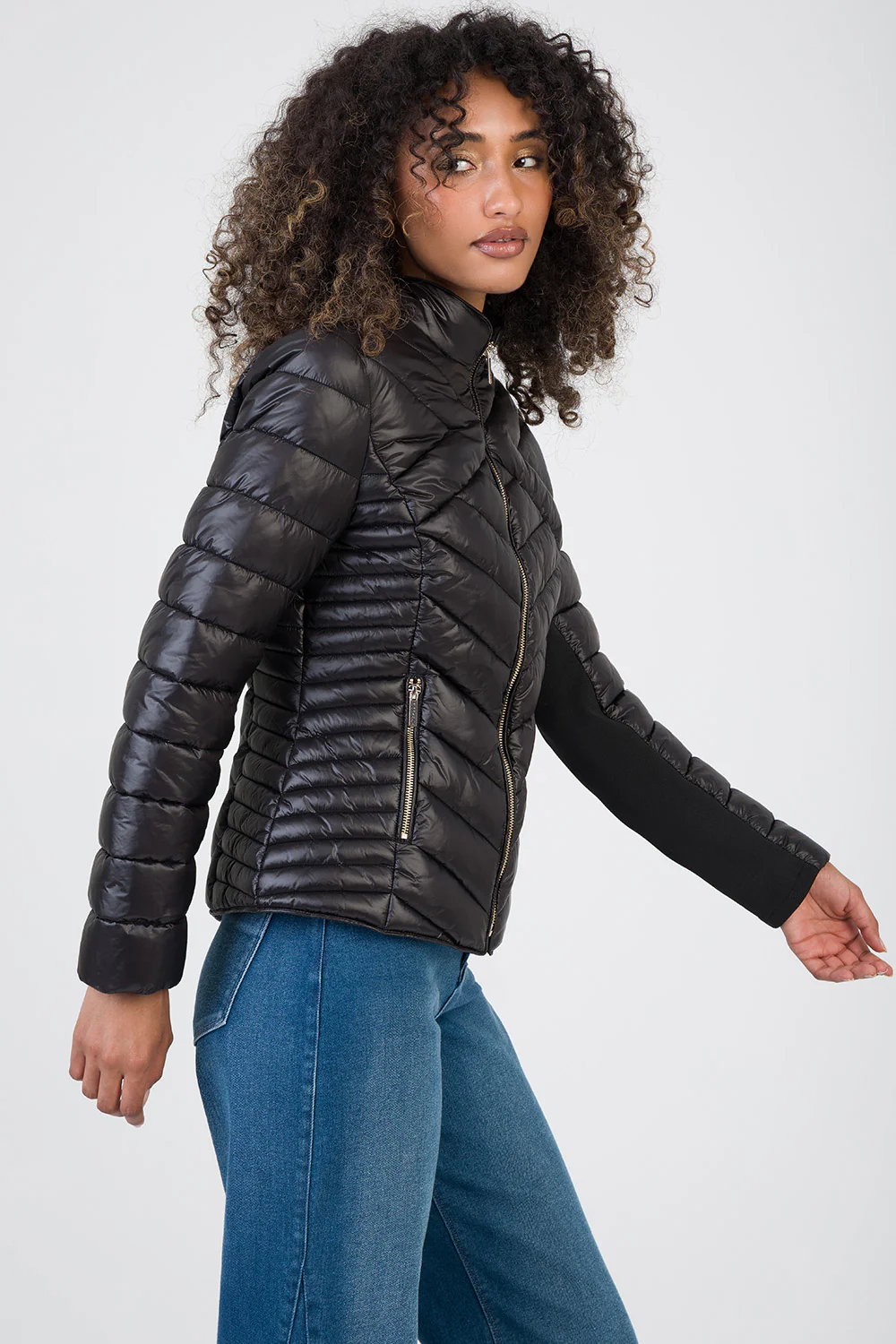 Ravilla Cropped Puffer Jacket - Black - Image 3