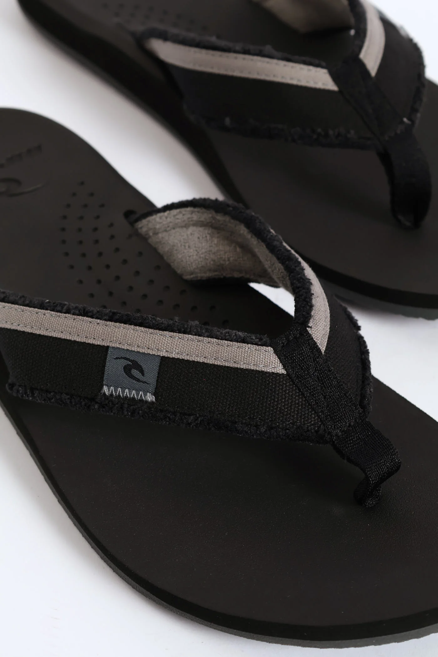 Reactor Open Toe Wide Vamp Sandal - Black - Image 2