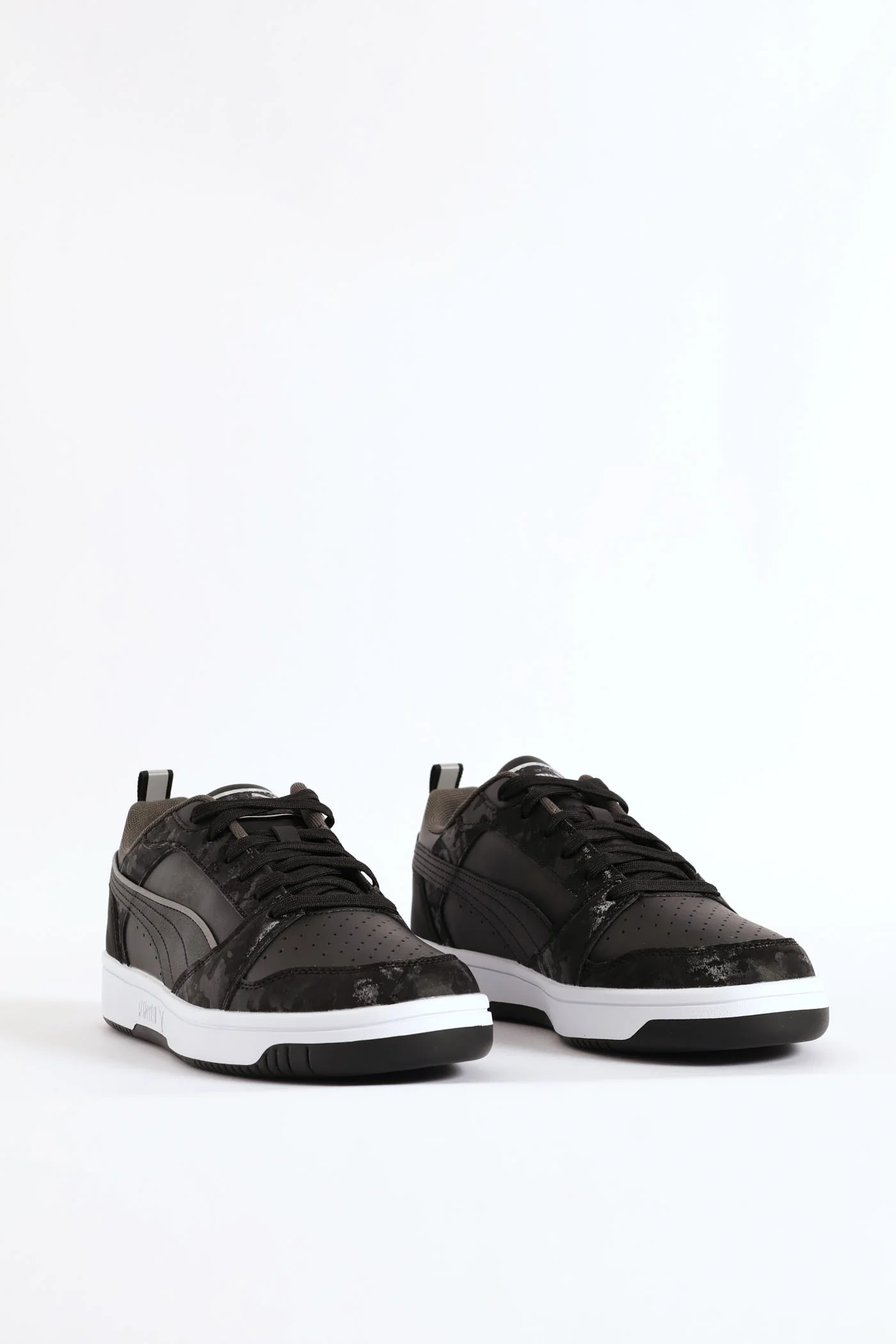Rebound V6 Lo Day Night Sneaker - Black/Grey - Image 3