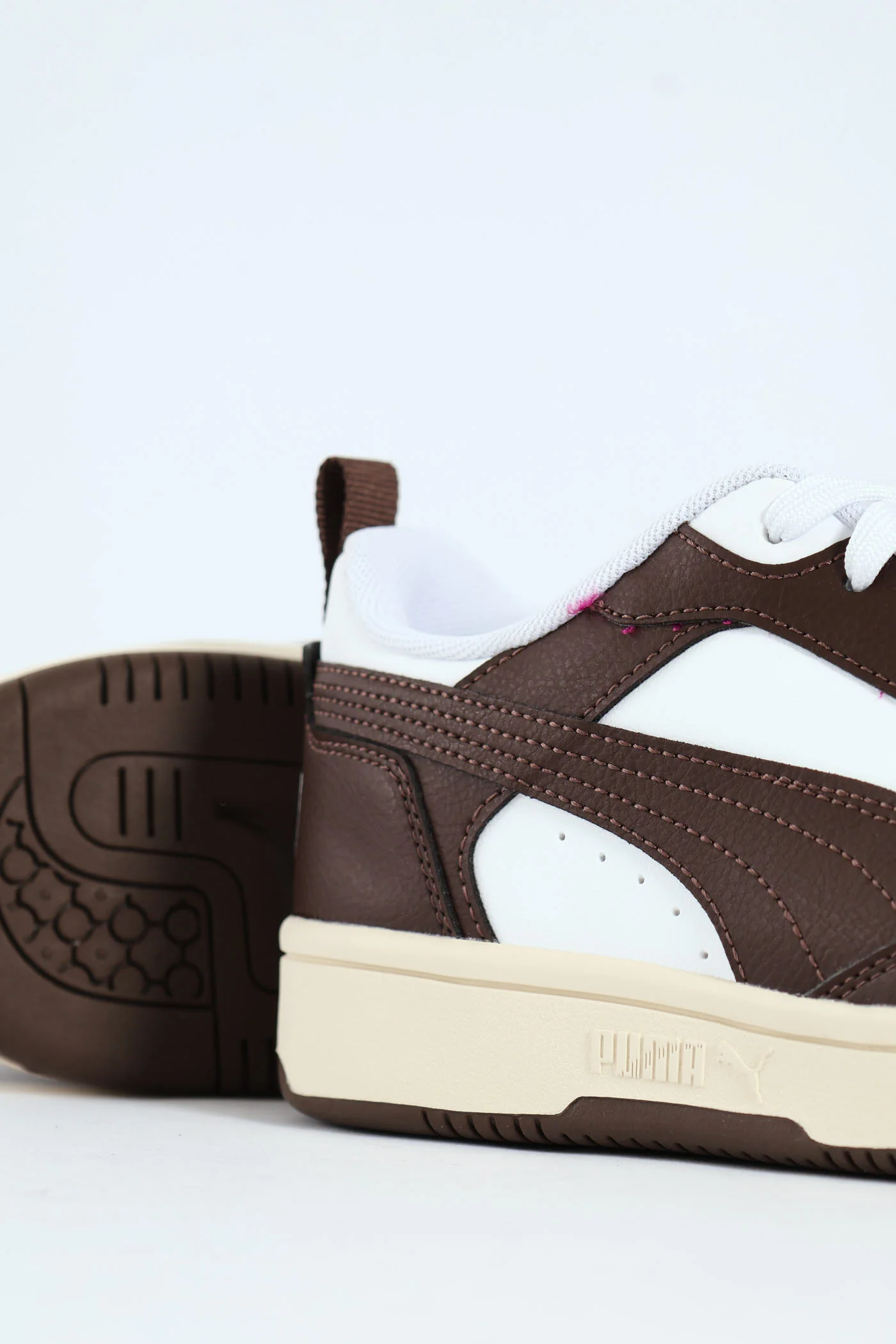 Rebound V6 Low Court Sneaker - Chocolate - Image 7