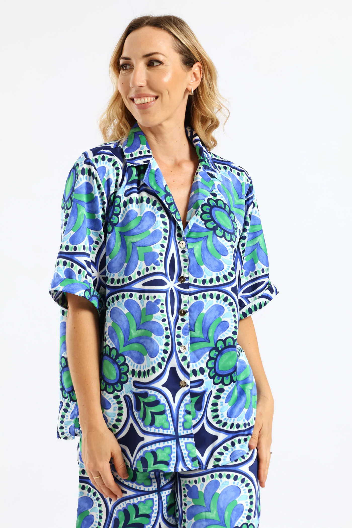 Relaxed Boxy Satin Shirt - Green/Blue - Image 2
