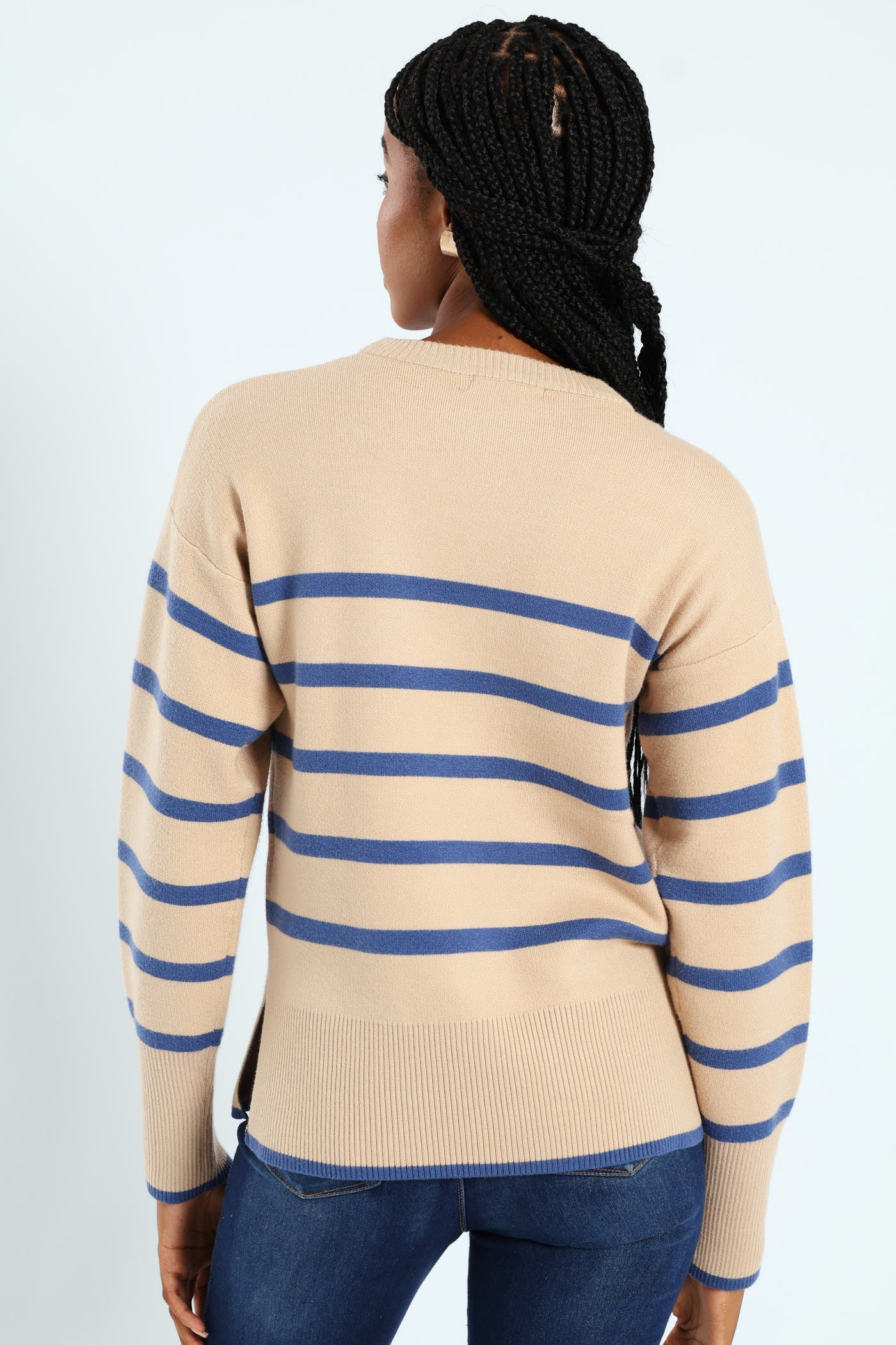 Relaxed Chevron Pullover With Slits & Tipping - Beige/Blue - Image 3