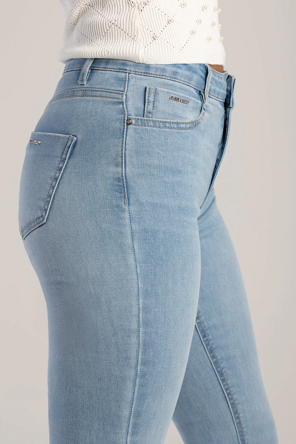 Renee Mid Waist Skinny Denim - Light Wash - Image 6