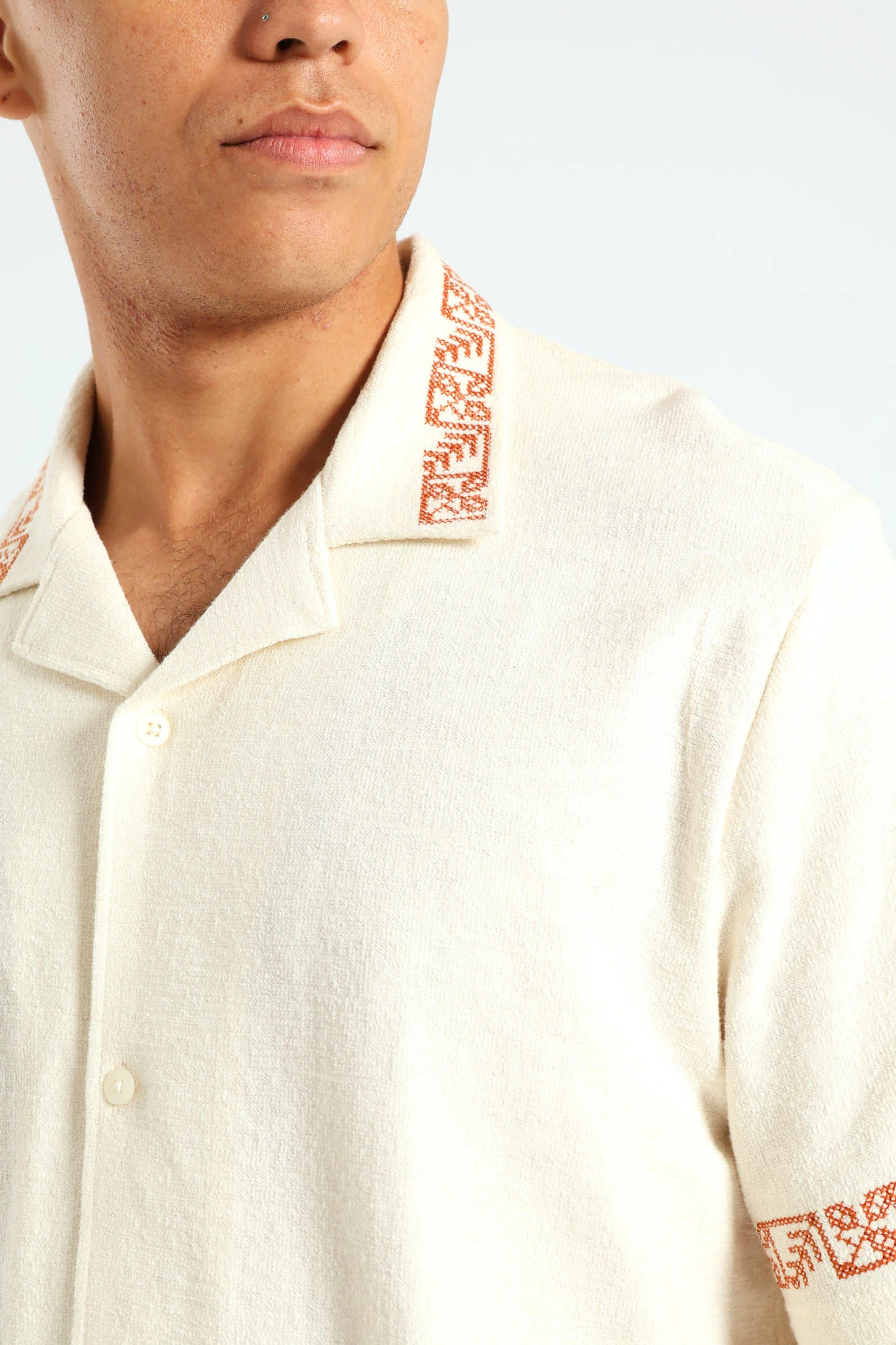 Resort Embroidered Knit Shirt - Off White - Image 2