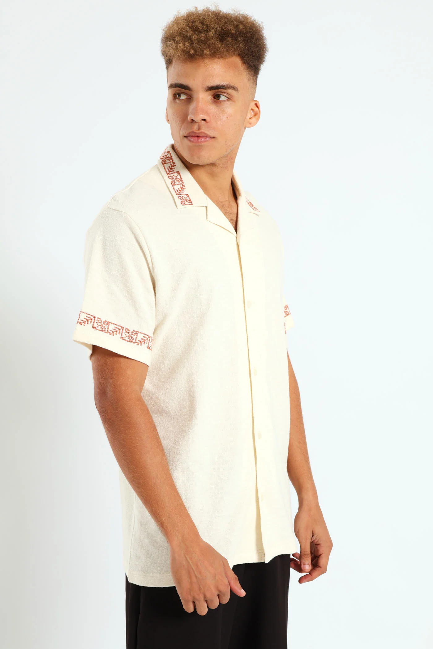 Resort Embroidered Knit Shirt - Off White - Image 3