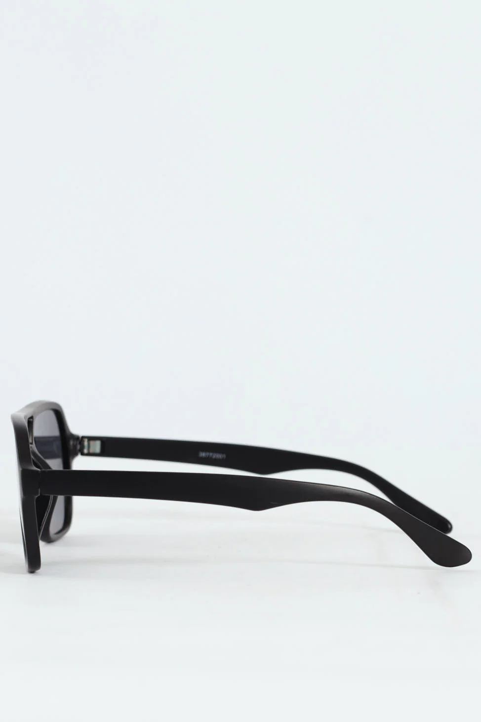 Retro Aviator Sunglasses - Black - Image 2