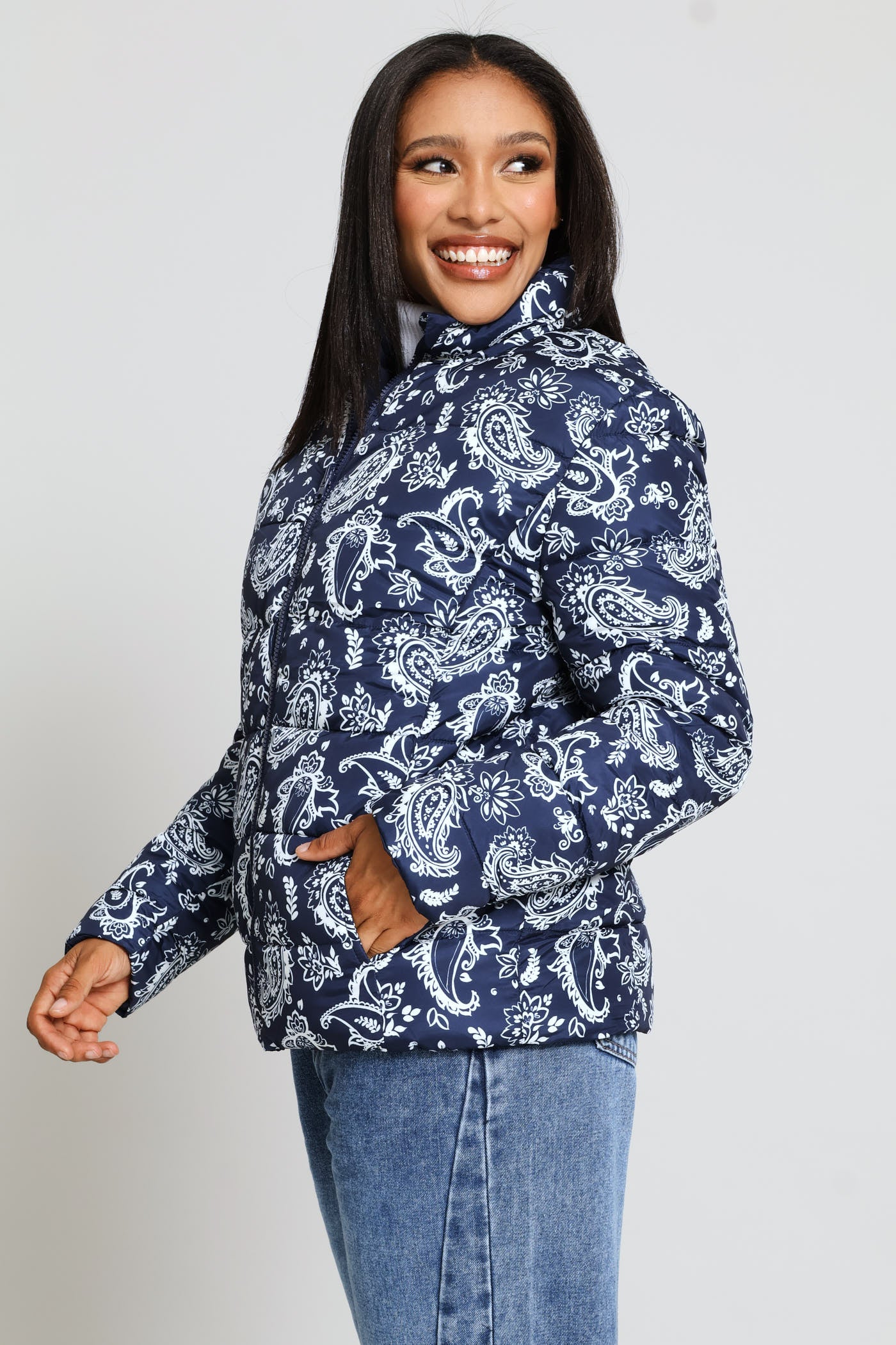 Reversible Puffer Jacket - Navy/White - Image 4