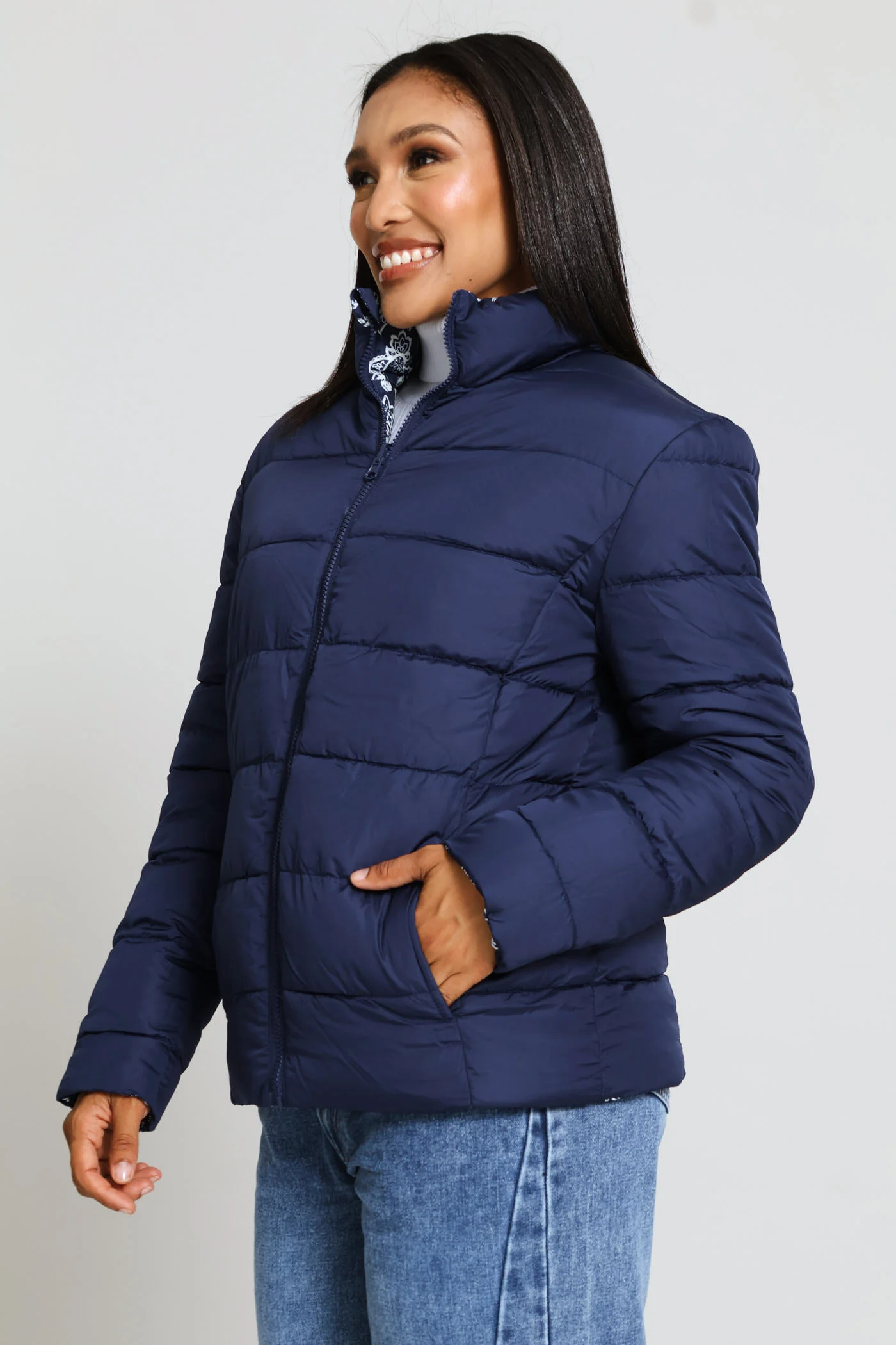 Reversible Puffer Jacket - Navy/White - Image 5
