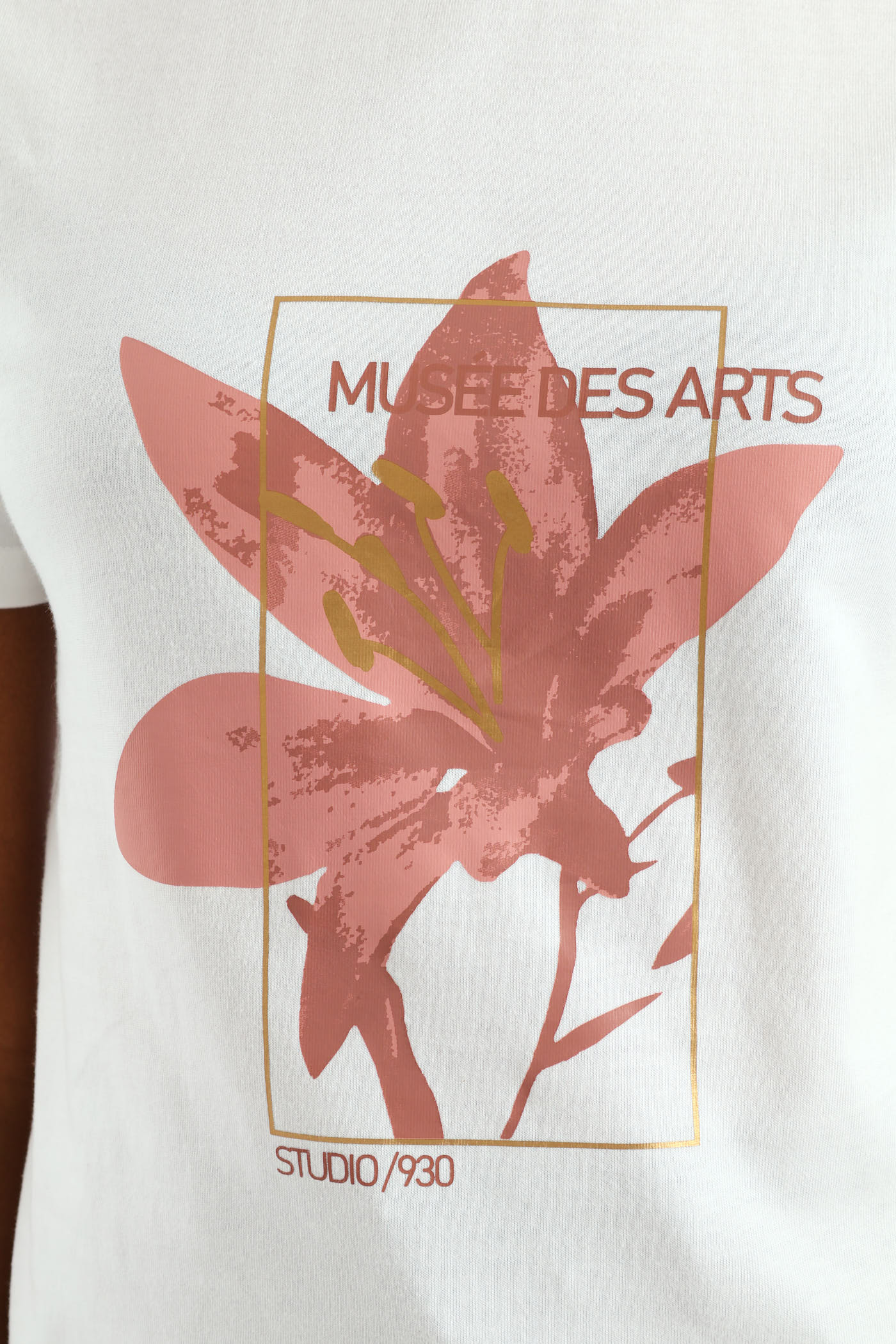 Rib Neck Boxy Lily Tee - White - Image 2