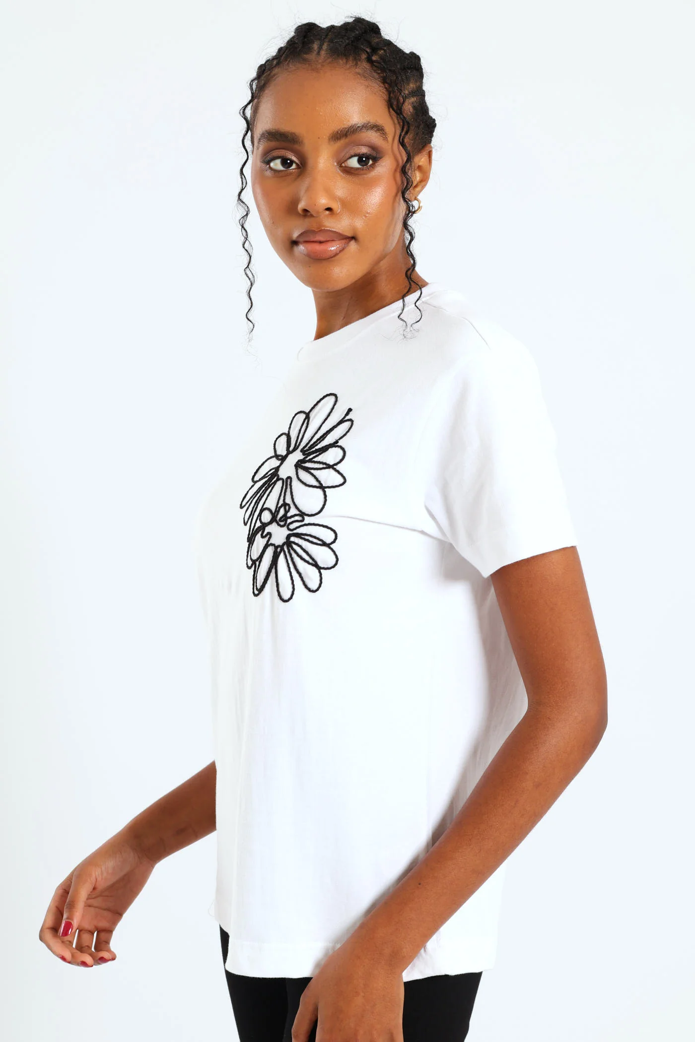 Rib Neck Daisy Cornelli Tee - White/Black - Image 3