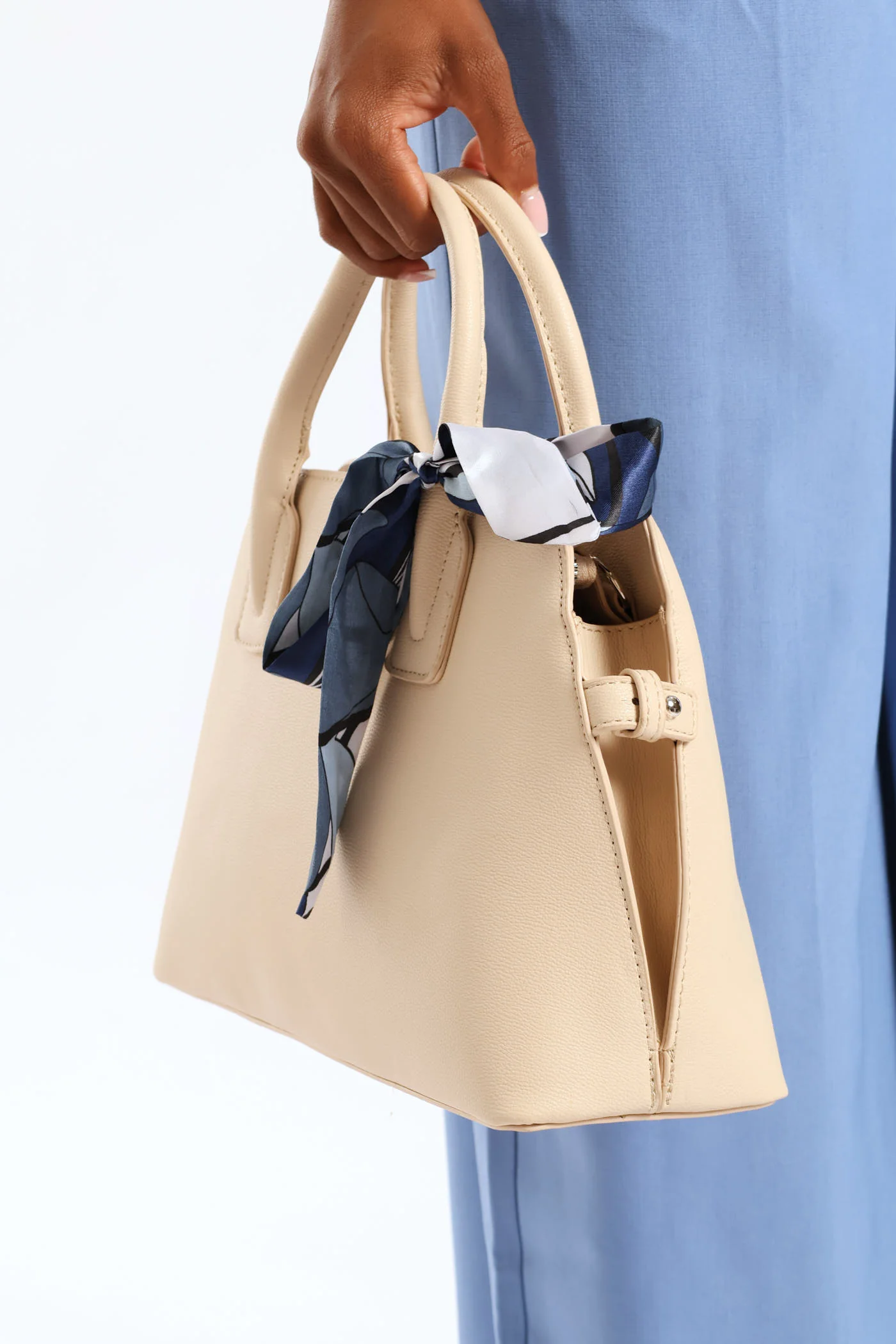 Ribbon Det Double Handle Bowling Bag - Off White - Image 2