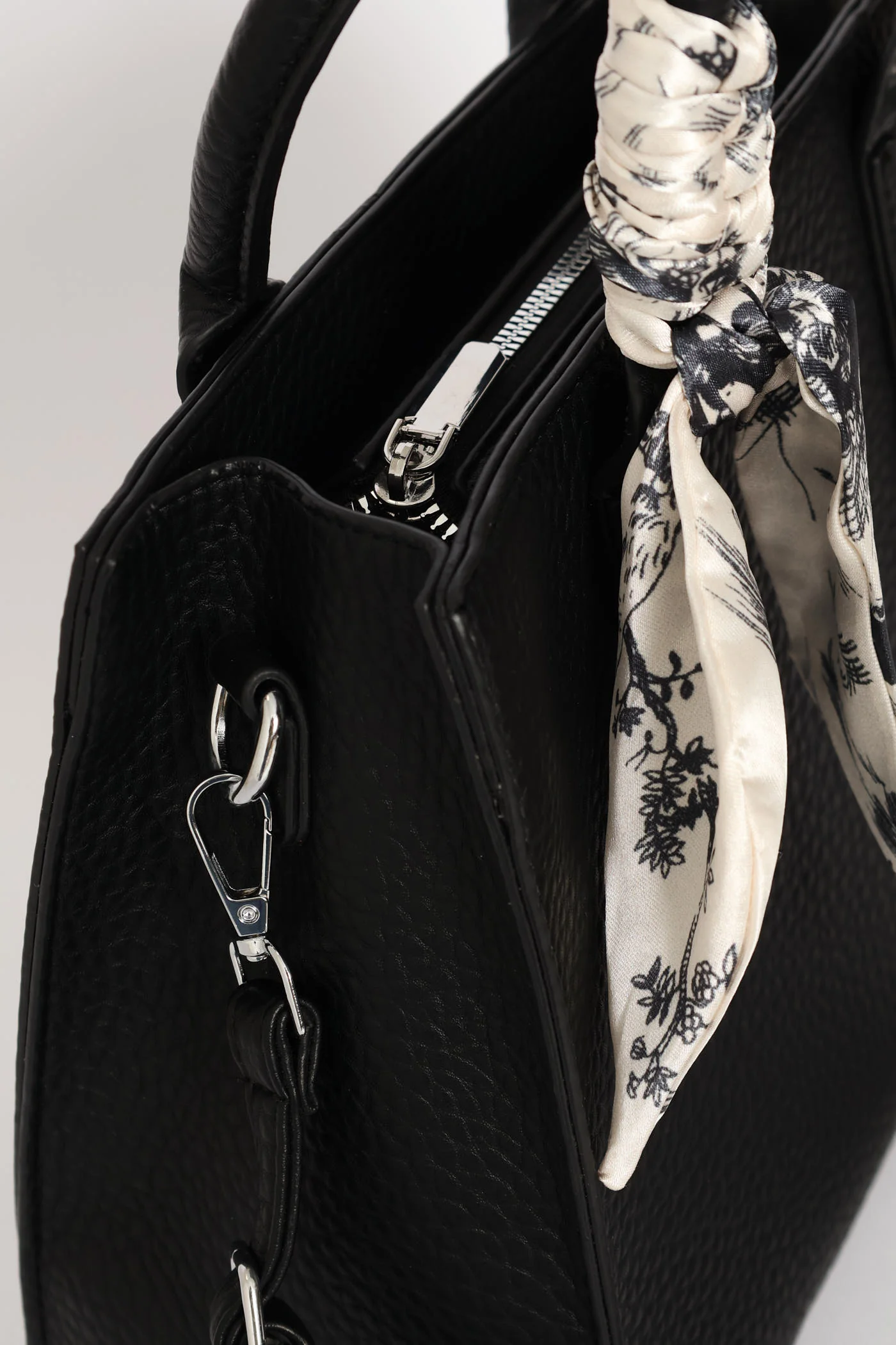 Ribbon Detail Top Handle Large Tote Bag - Black - Image 2