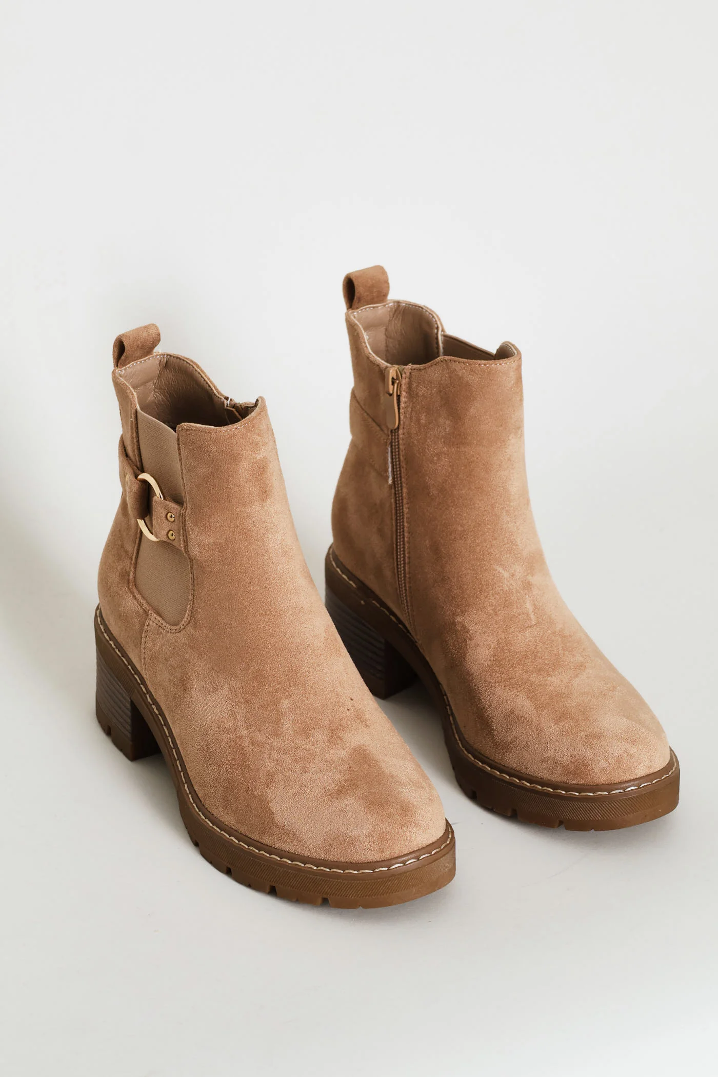Ring Detail Chunky Suede Chelsea Boot - Taupe - Image 2